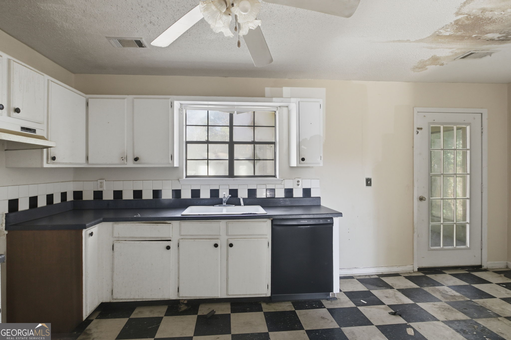 5452 Forest Path Court Property Photo 11