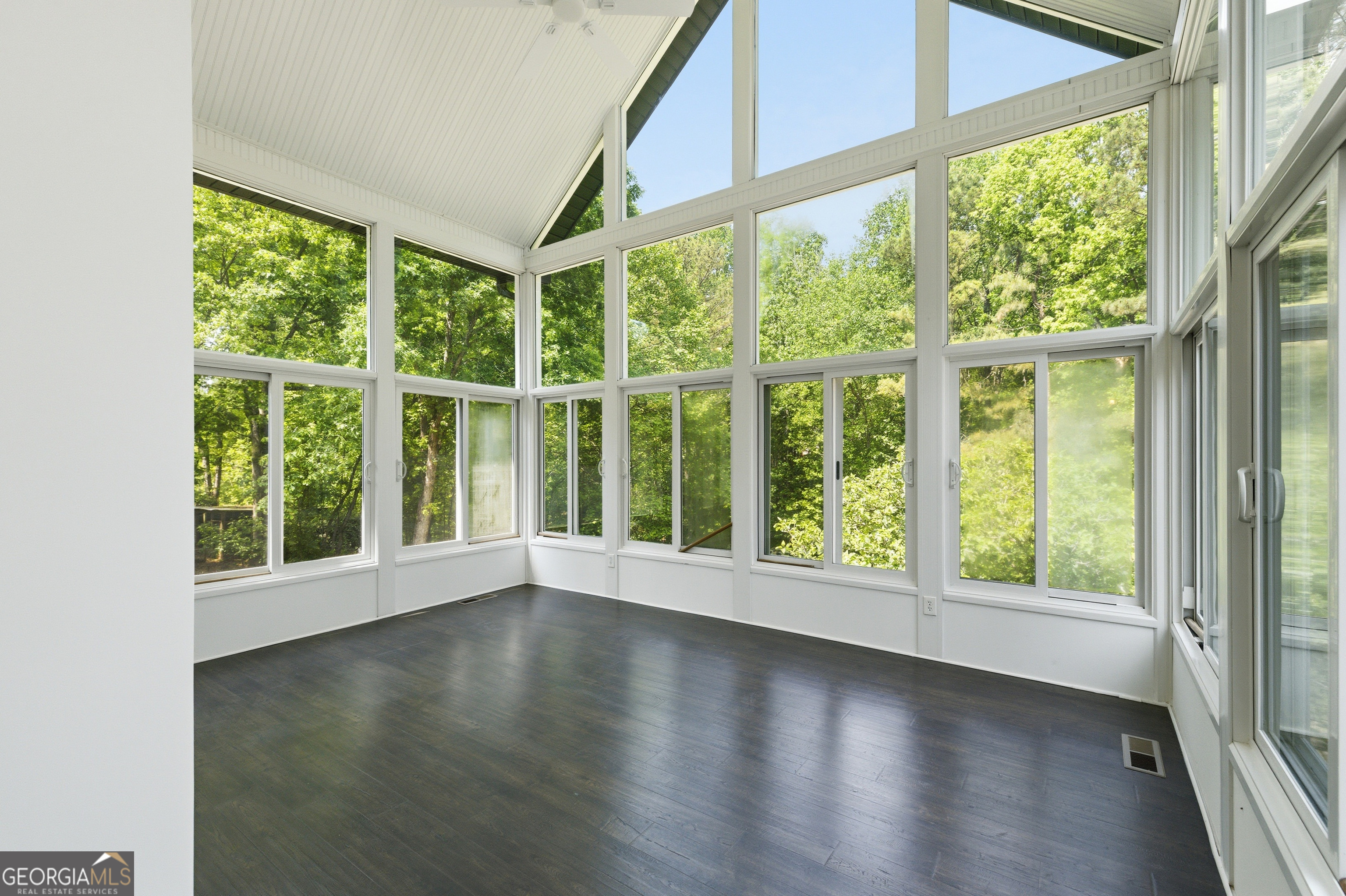 3380 Wildwood Road Property Photo 12