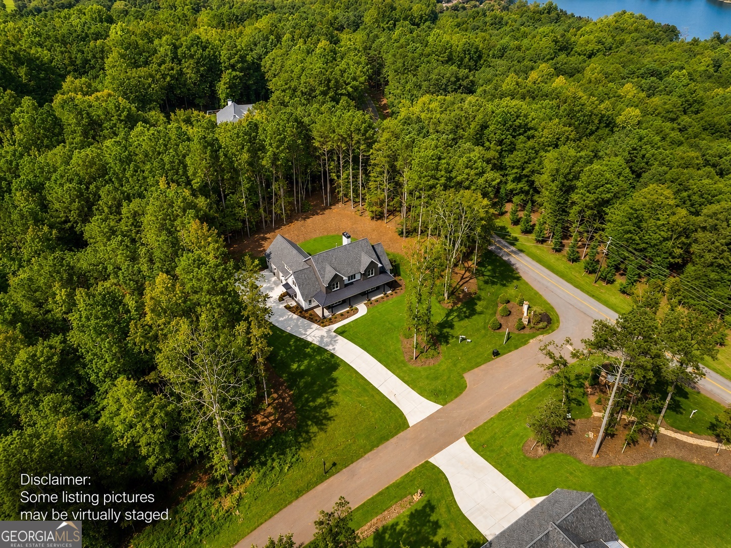 37 Alcovy Springs Drive Property Photo 2