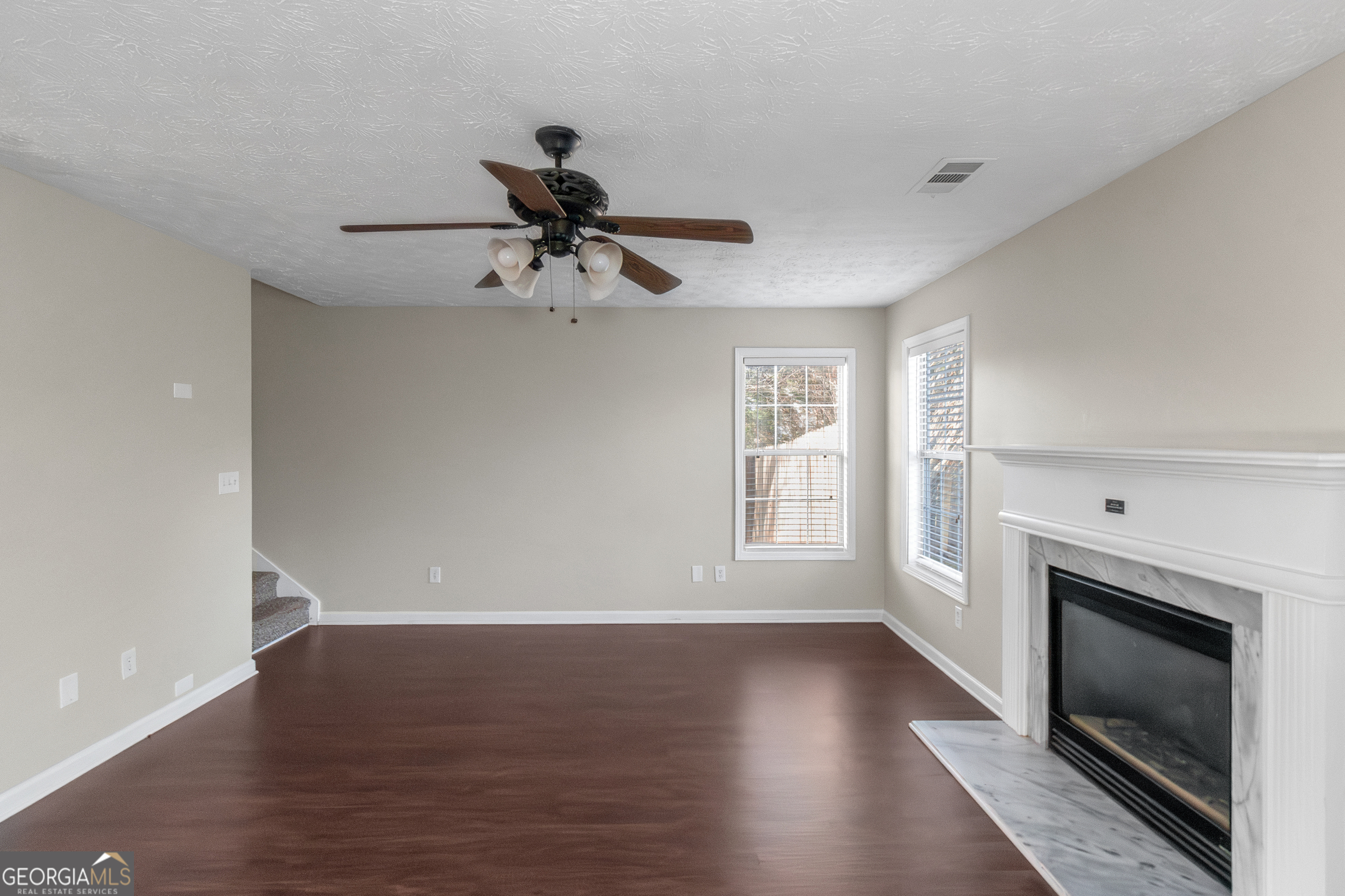 112 Wyckliffe Drive Property Photo 8