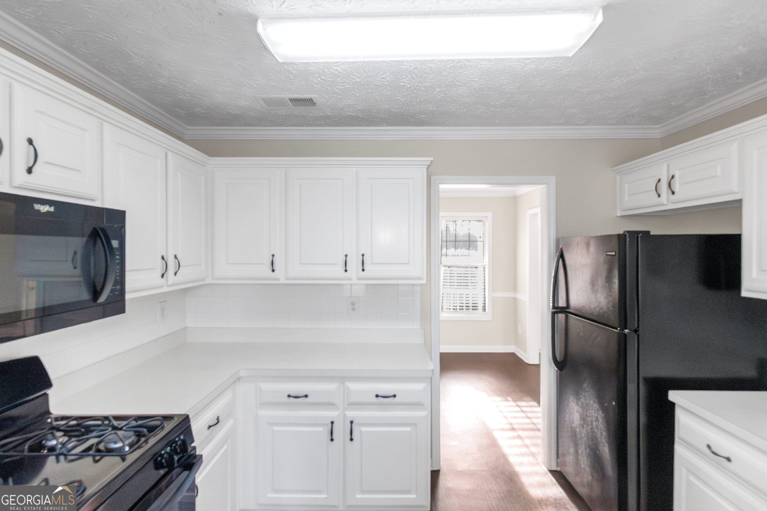 112 Wyckliffe Drive Property Photo 12