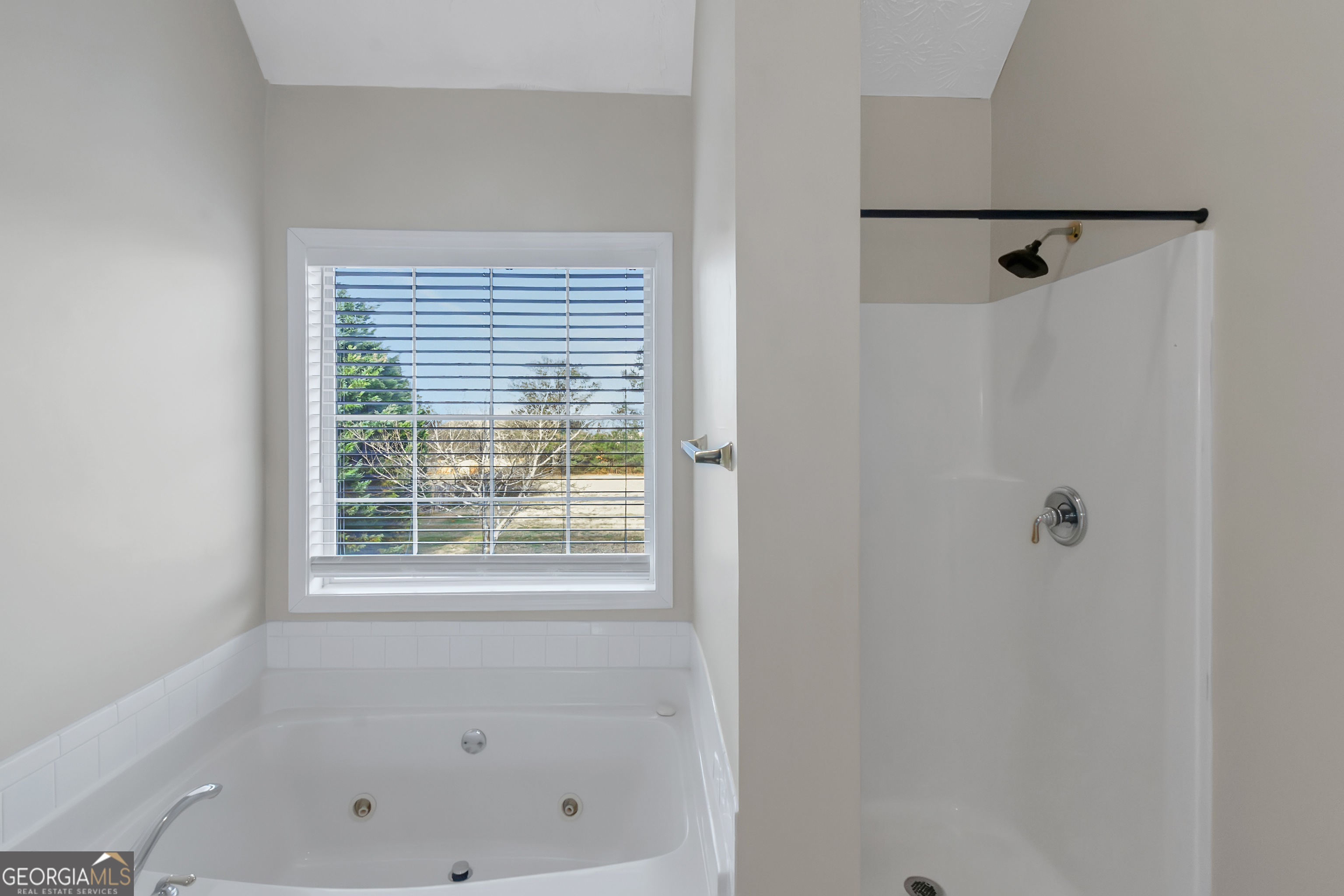 112 Wyckliffe Drive Property Photo 26