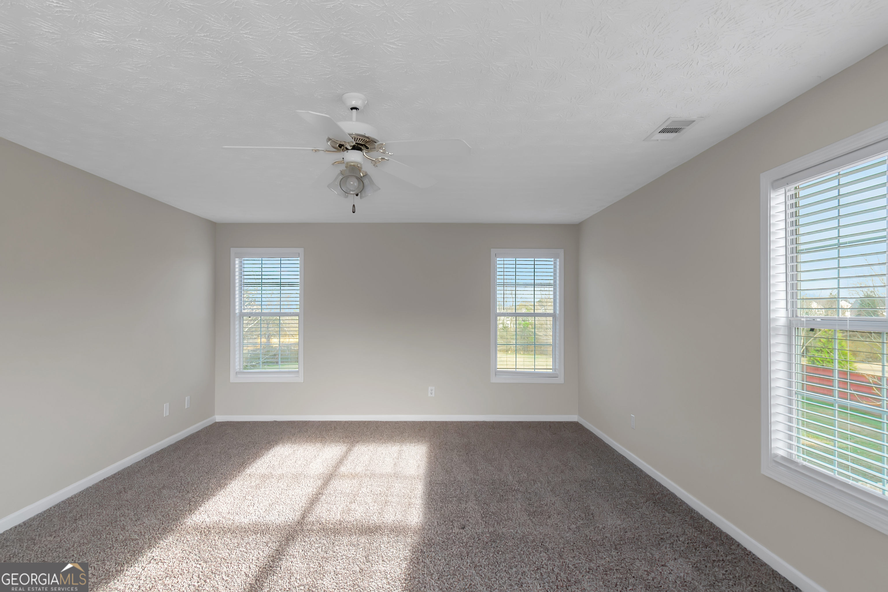 112 Wyckliffe Drive Property Photo 32
