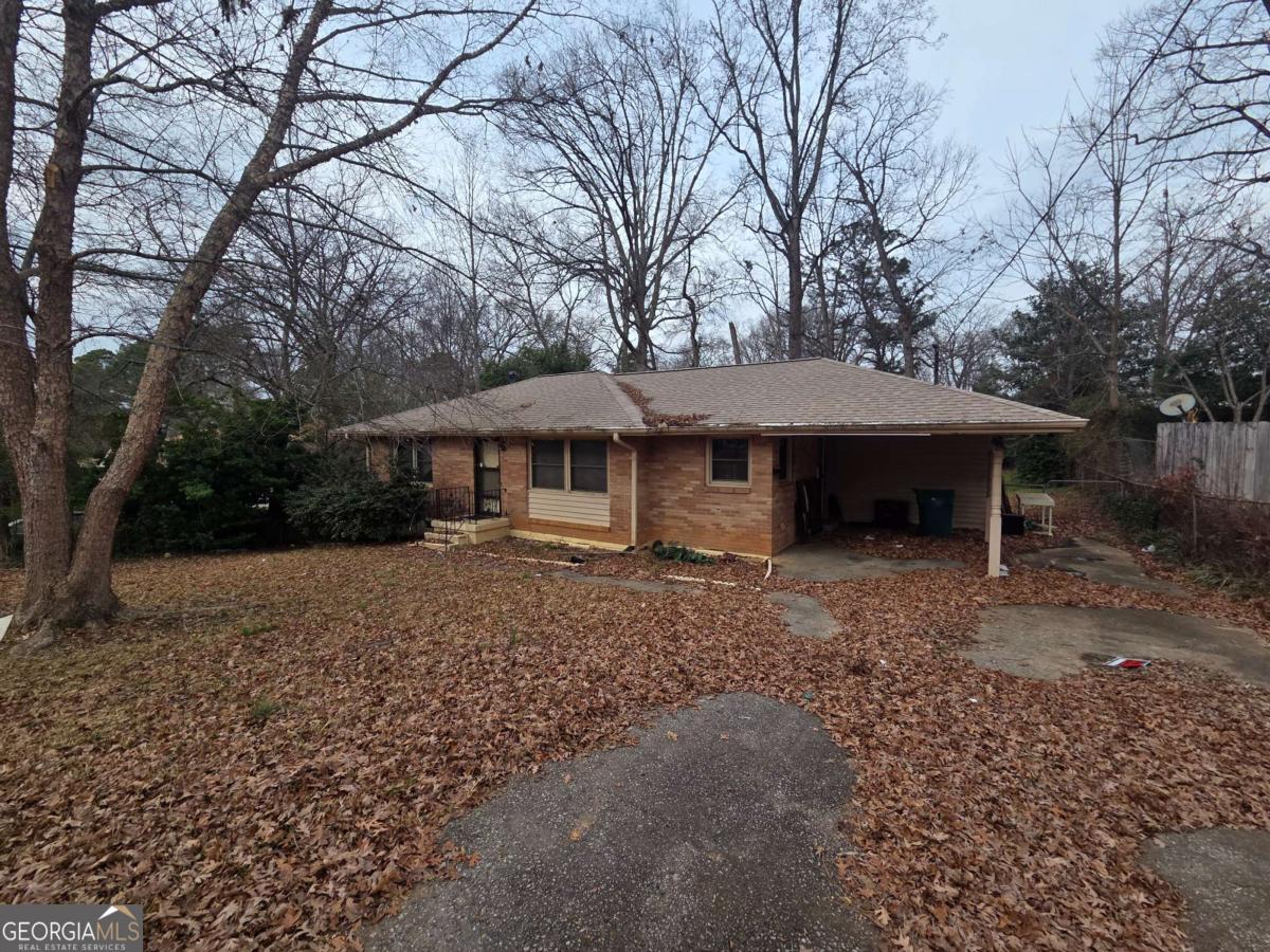 740 Patricia Drive Property Photo 3