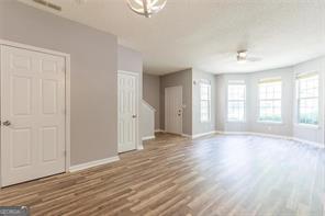6708 Sunset Hills Boulevard Property Photo 3