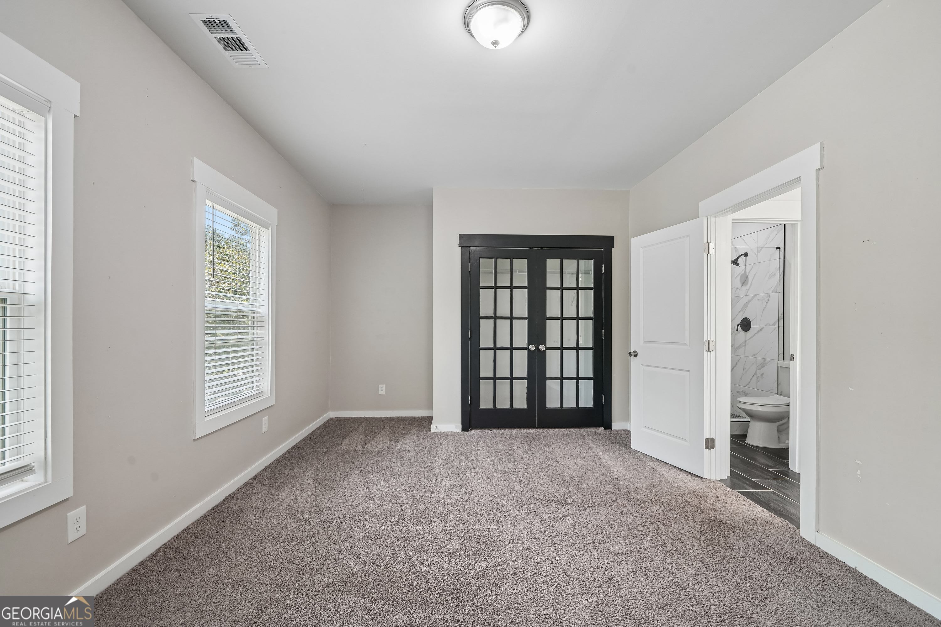 1955 Meadow Lane Property Photo 8