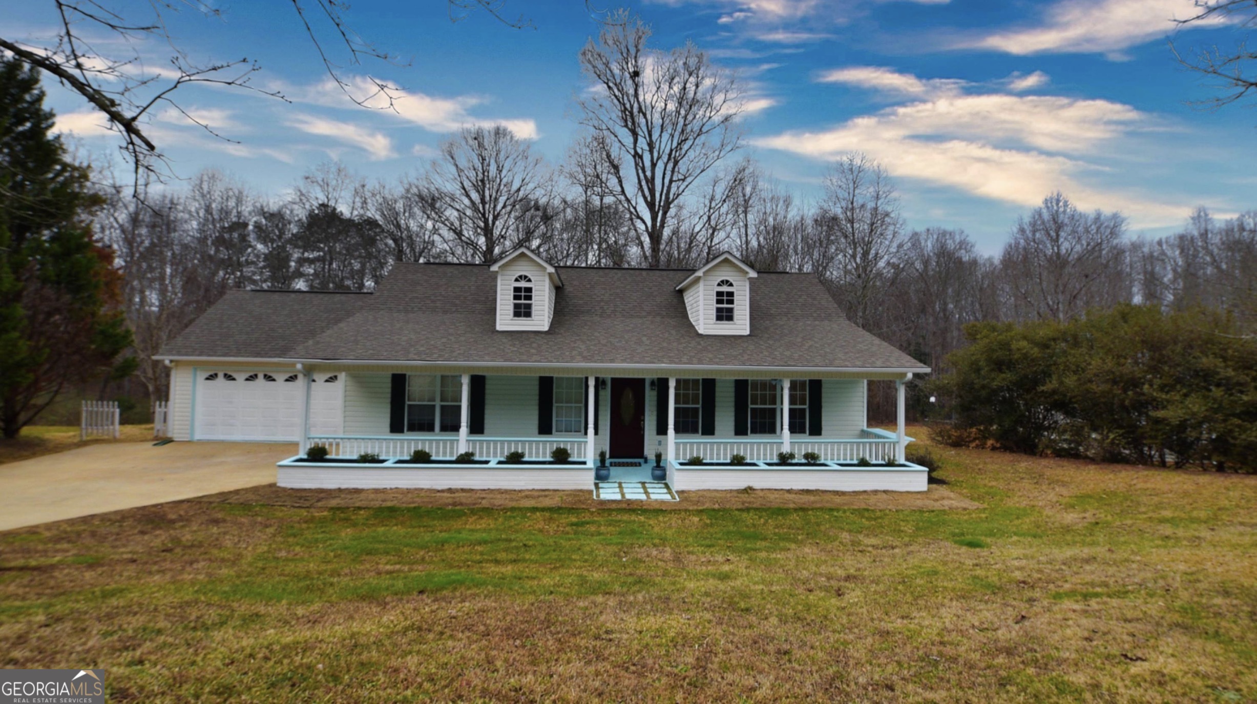 105 Redwood Drive Property Photo 1
