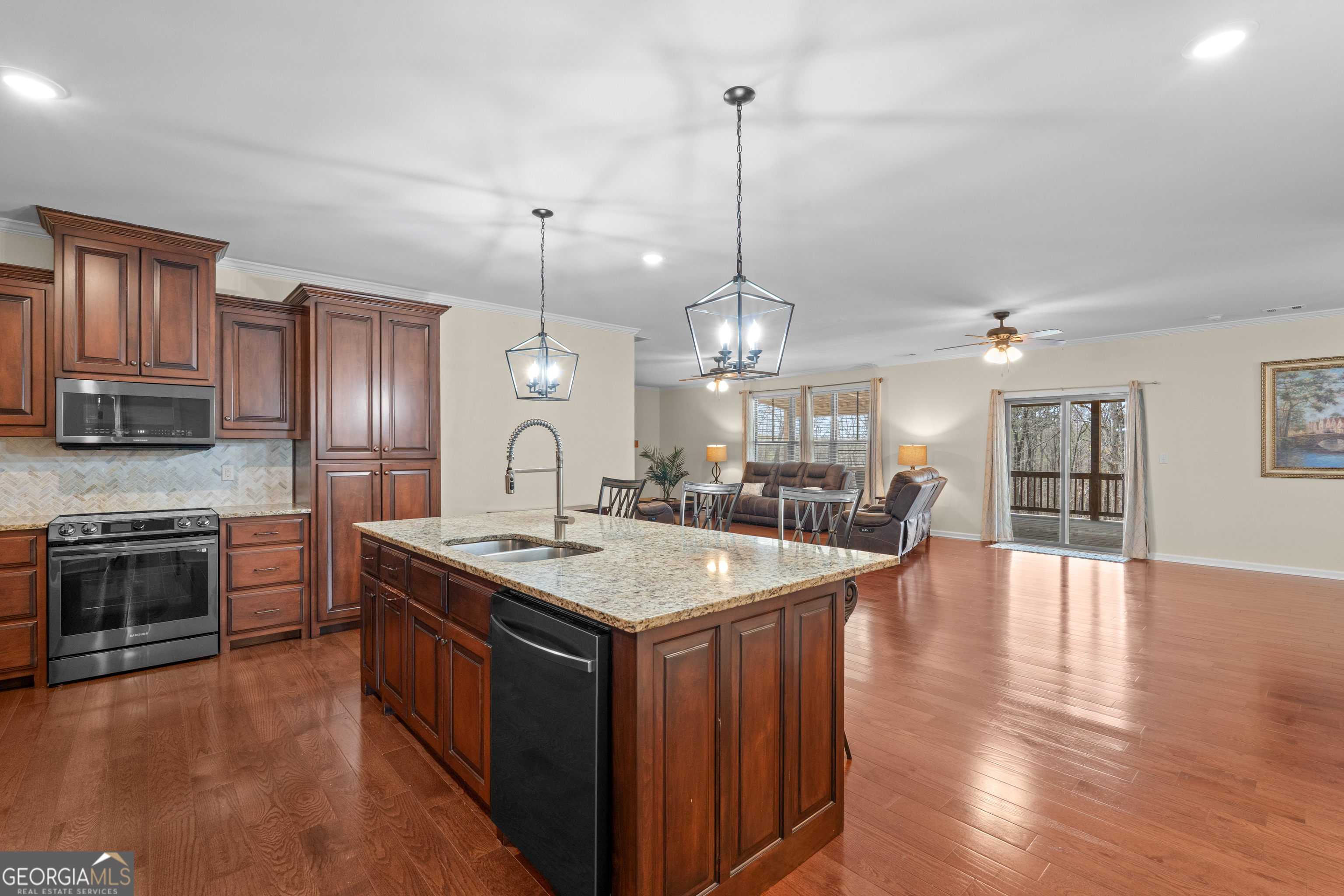 733 Cherry Road Property Photo 14