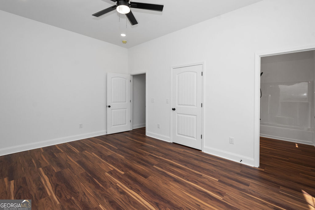 1000 Foxcroft Drive Property Photo 36