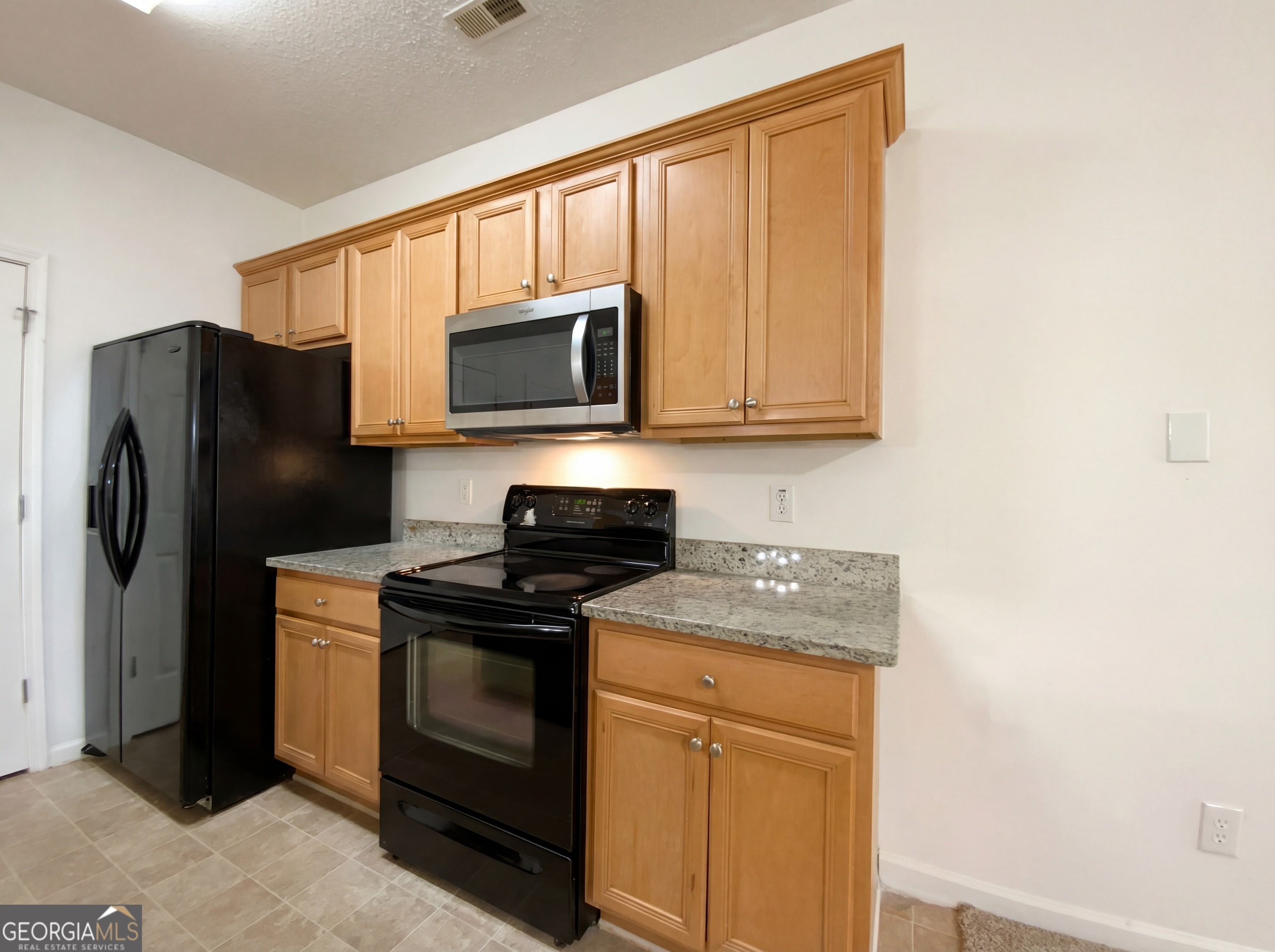8506 Kaden Drive Property Photo 2