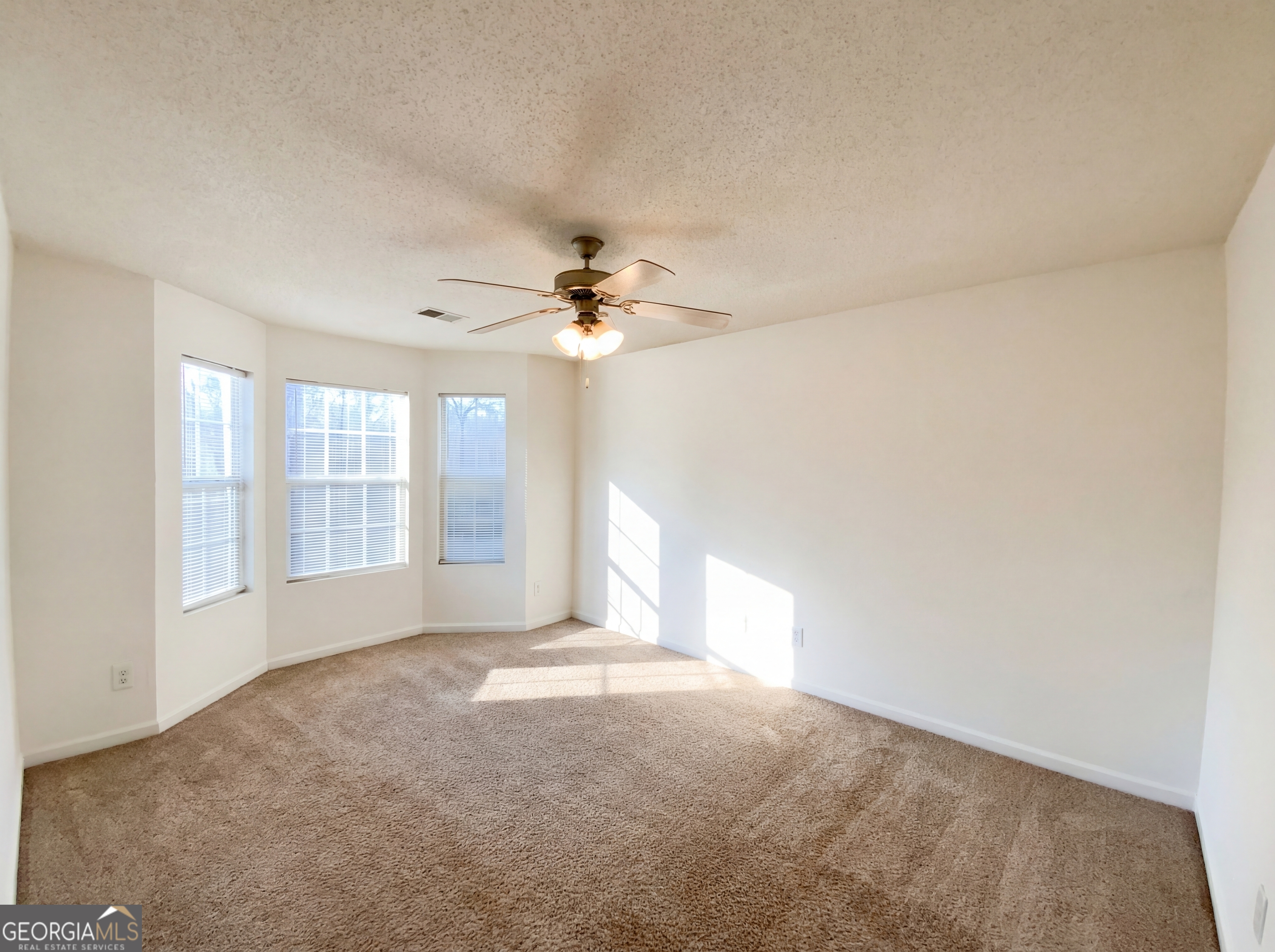8506 Kaden Drive Property Photo 14