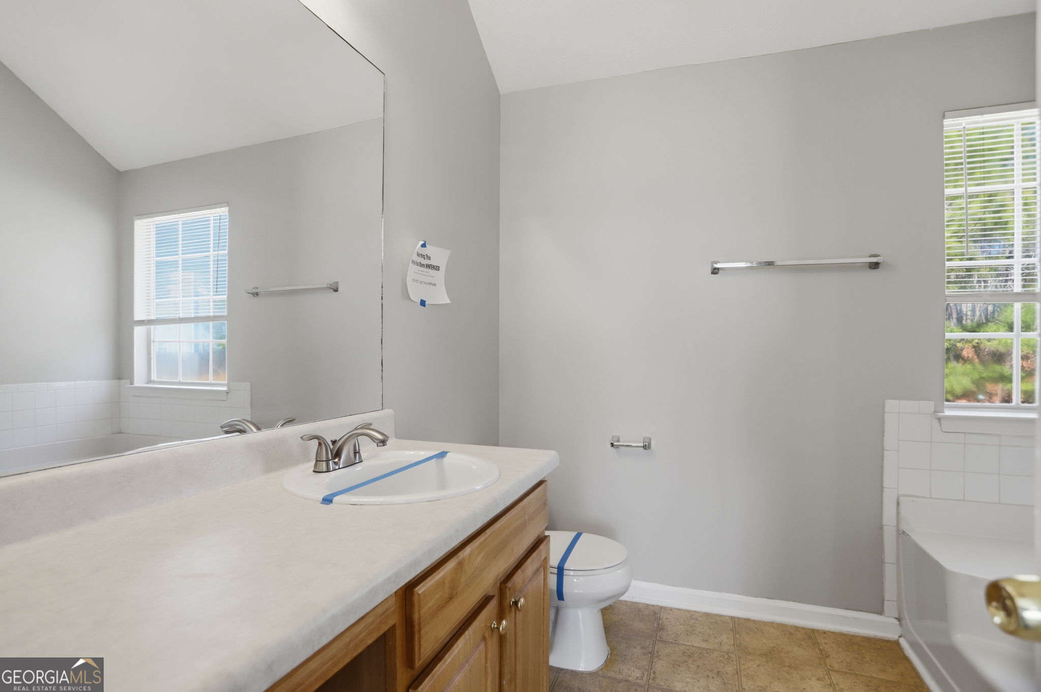 2631 S Hills Parkway Property Photo 23