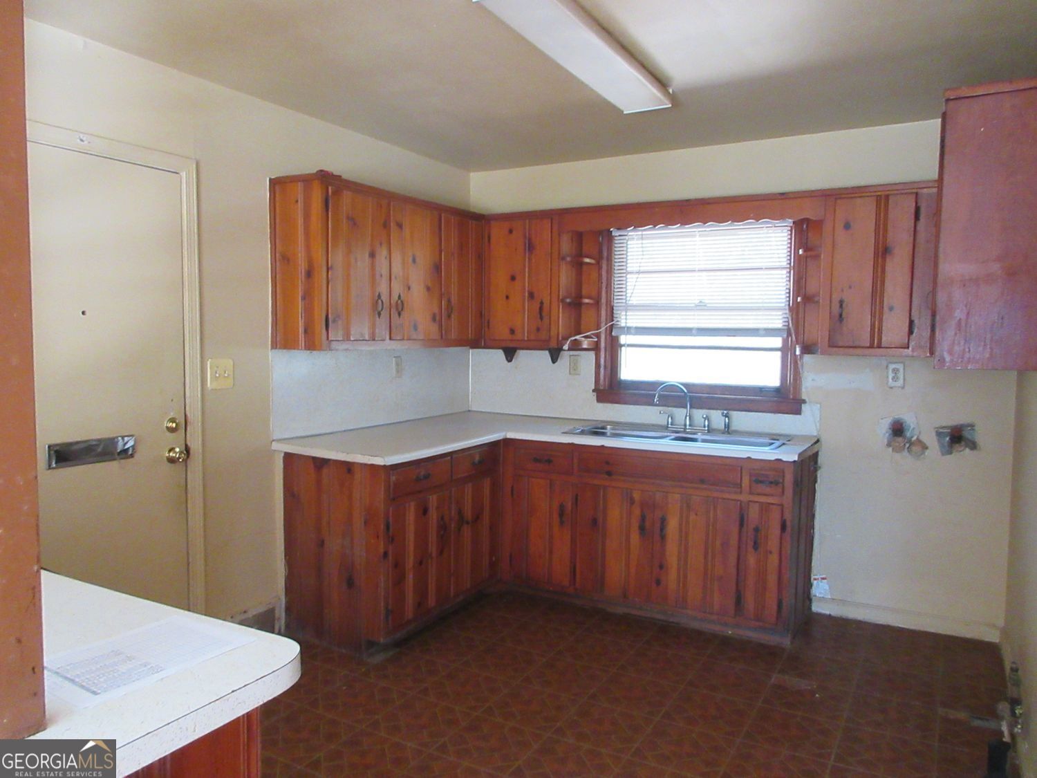 1964 Pinedale Place Property Photo 6