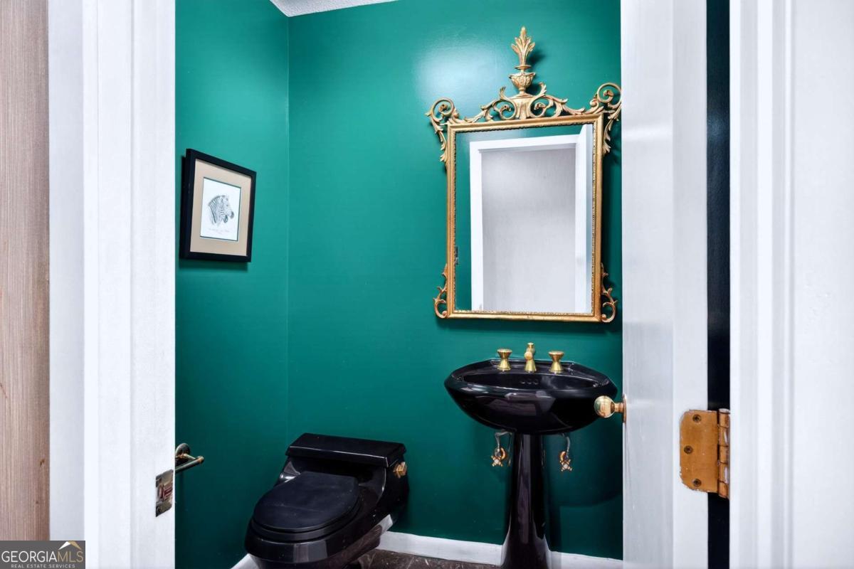 102 Stuart Street Property Photo 12