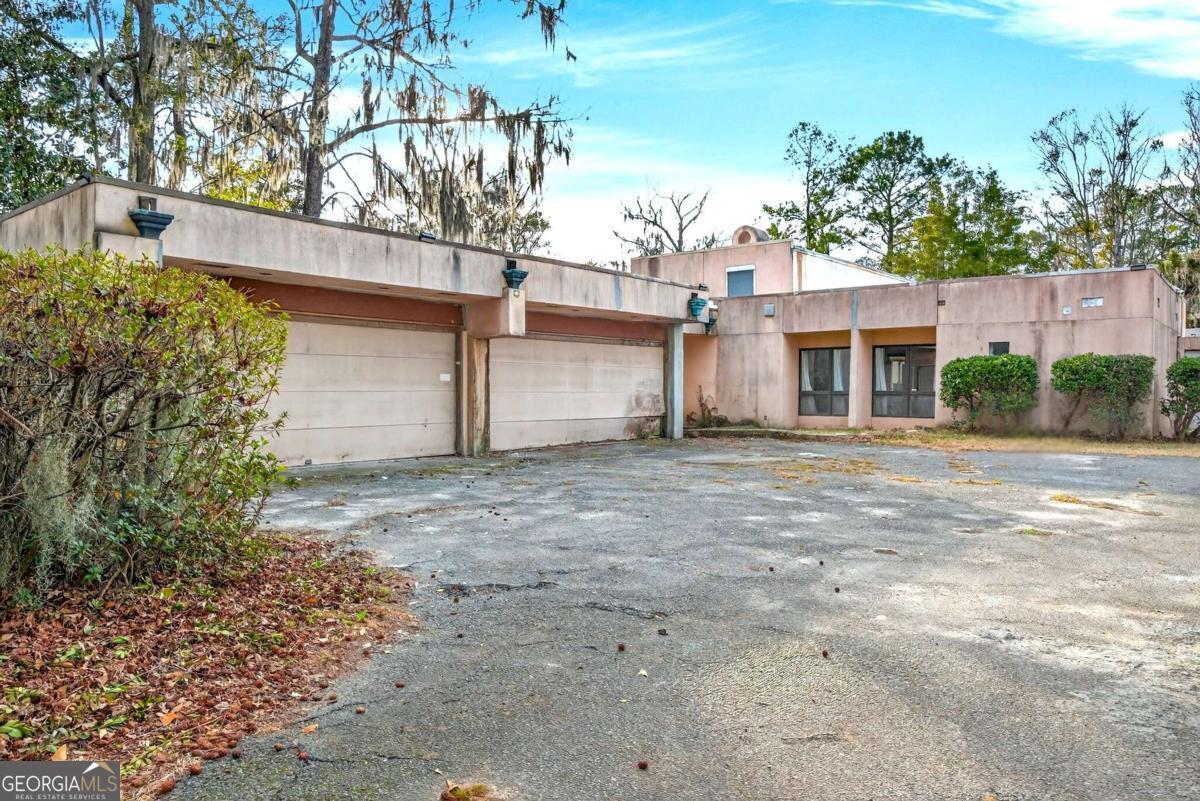102 Stuart Street Property Photo 49