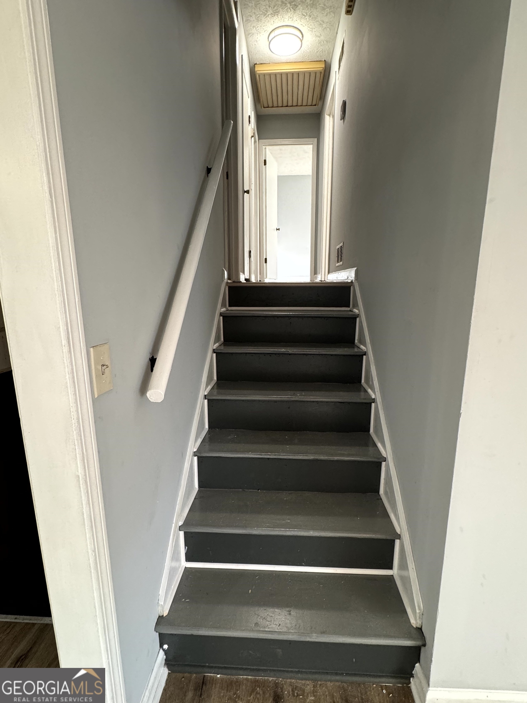8678 Glenwoods Drive Property Photo 17