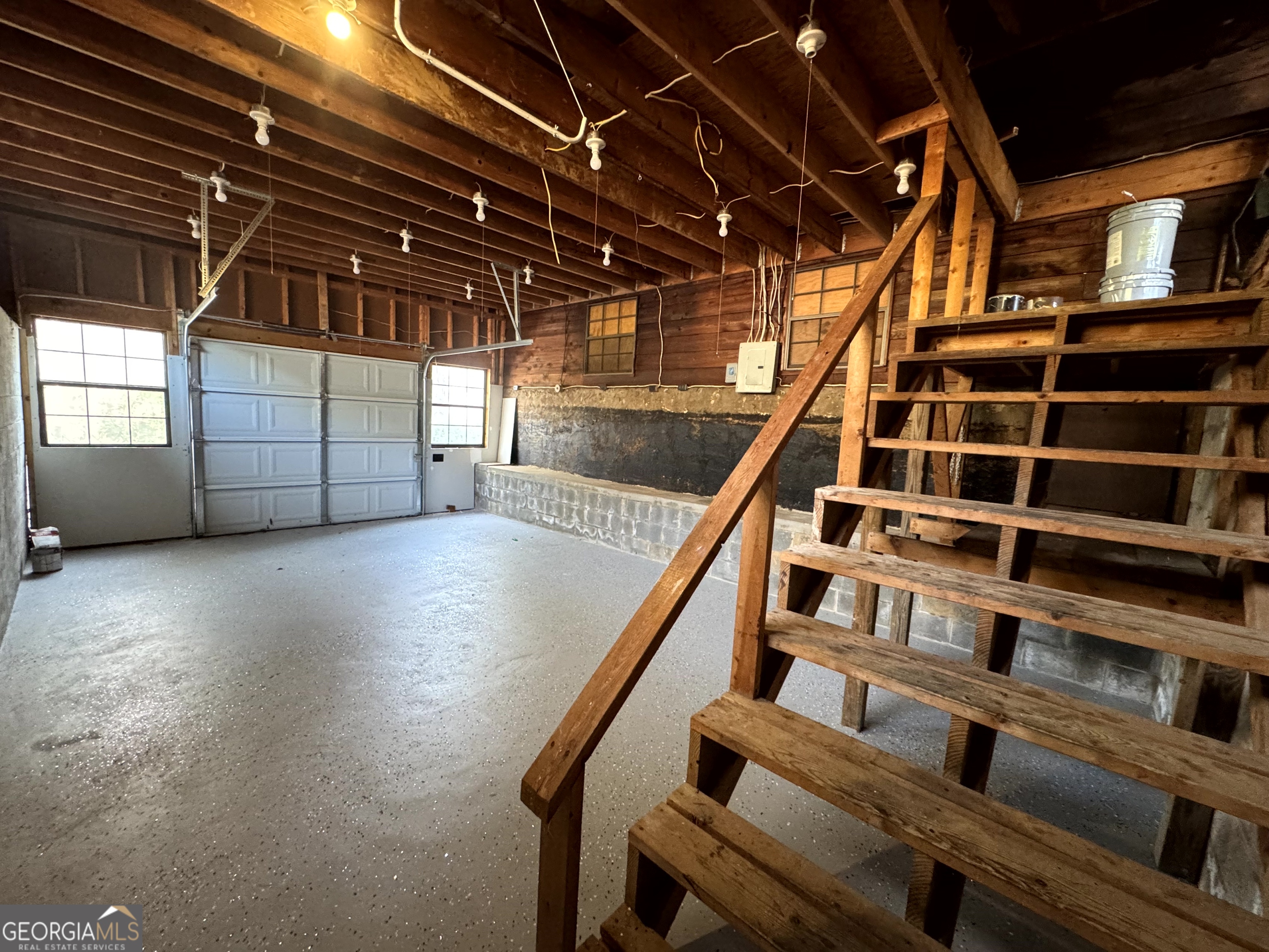 8678 Glenwoods Drive Property Photo 24