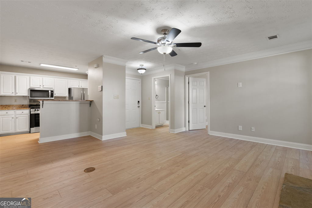 1364 Keys Crossing Drive Ne Property Photo 3