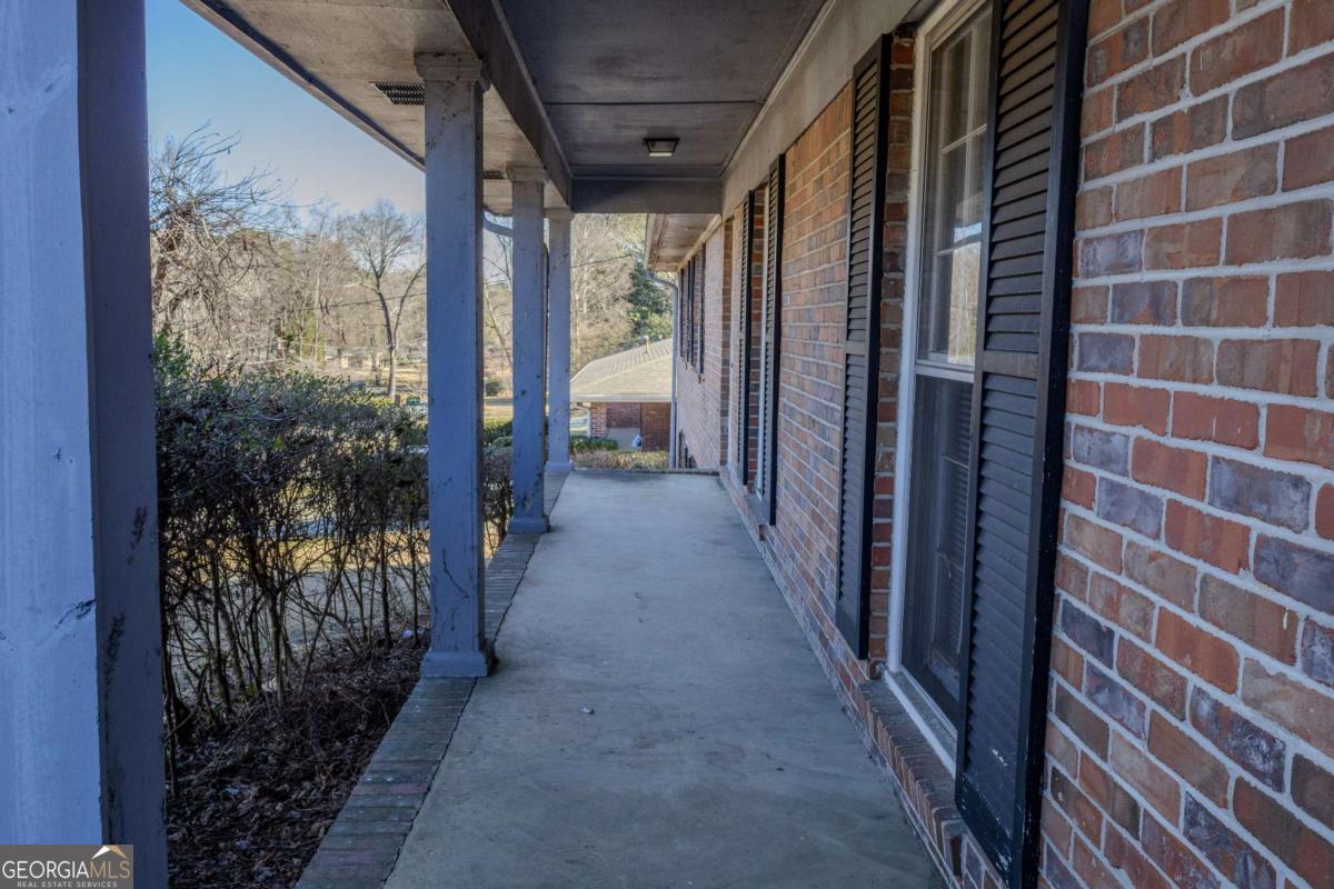 6158 Tracy Valley Drive Property Photo 4