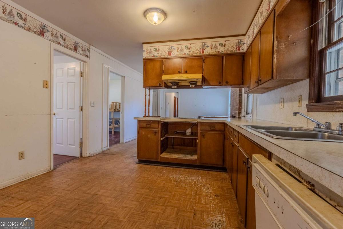 6158 Tracy Valley Drive Property Photo 7