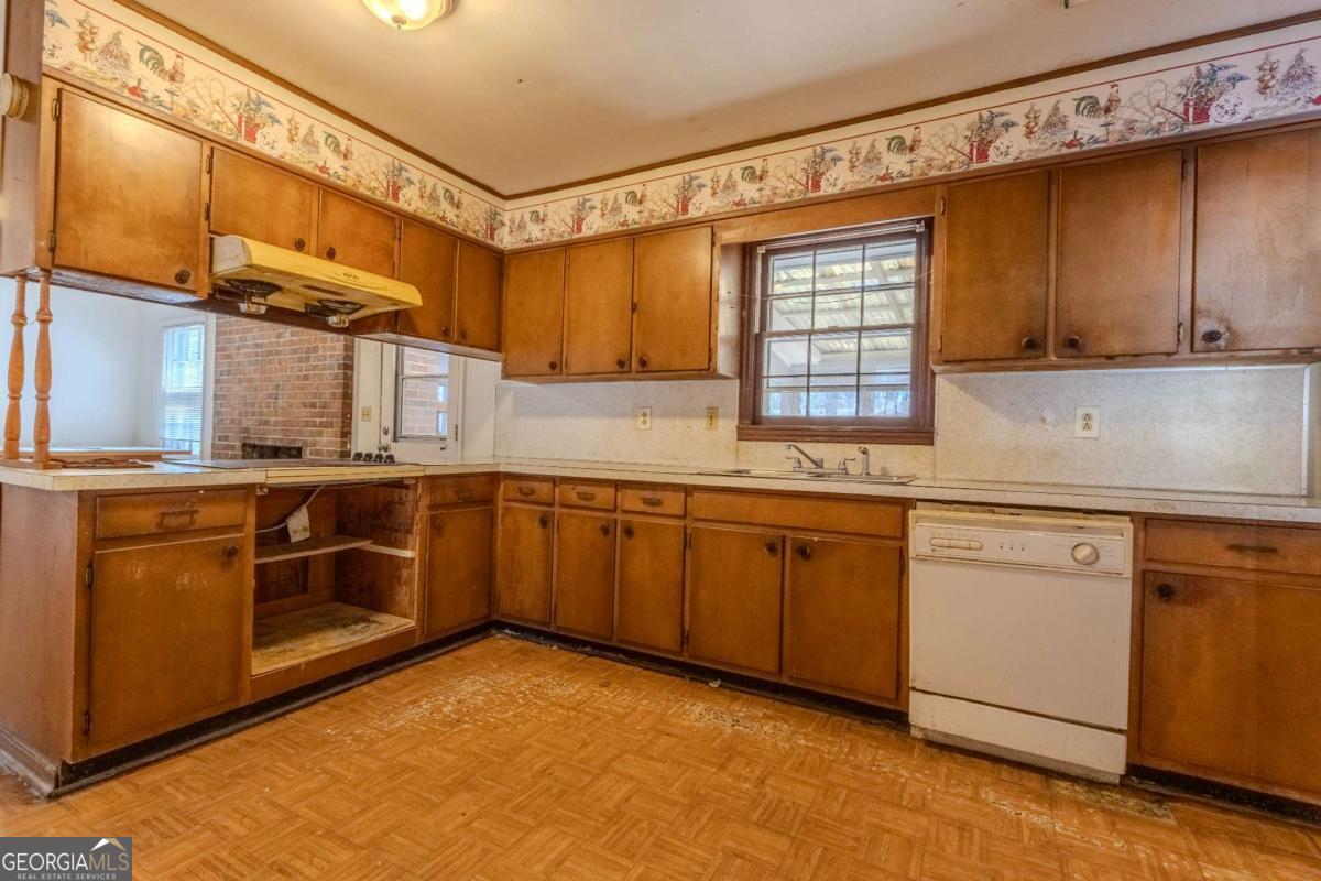 6158 Tracy Valley Drive Property Photo 8