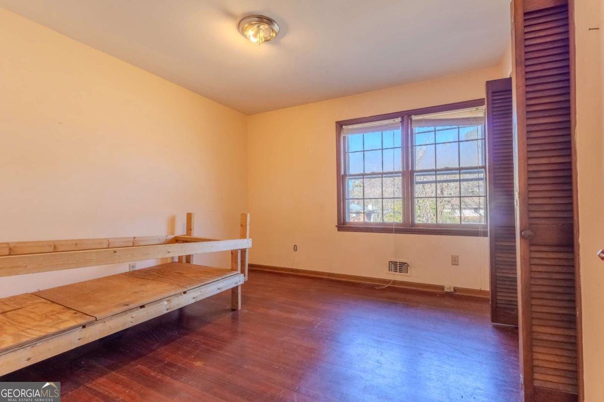 6158 Tracy Valley Drive Property Photo 16