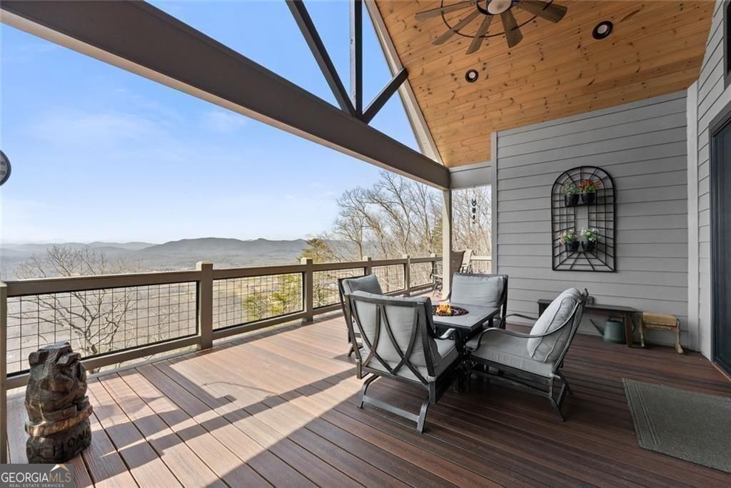 655 Mountainside Drive Property Photo 30