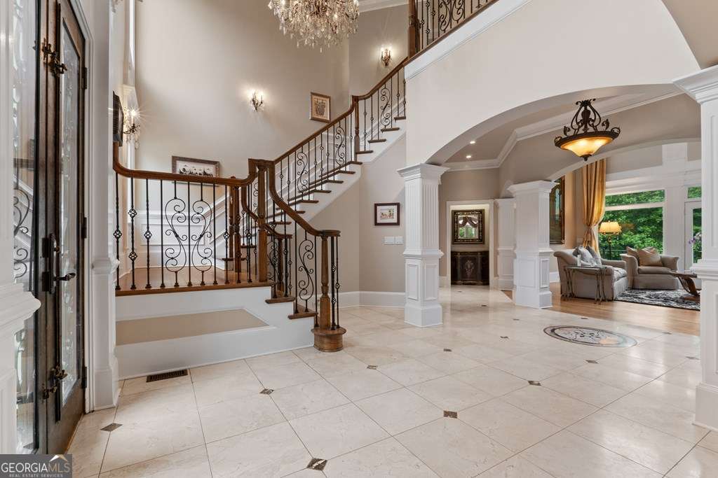 1005 Oak Mountain Road Property Photo 12