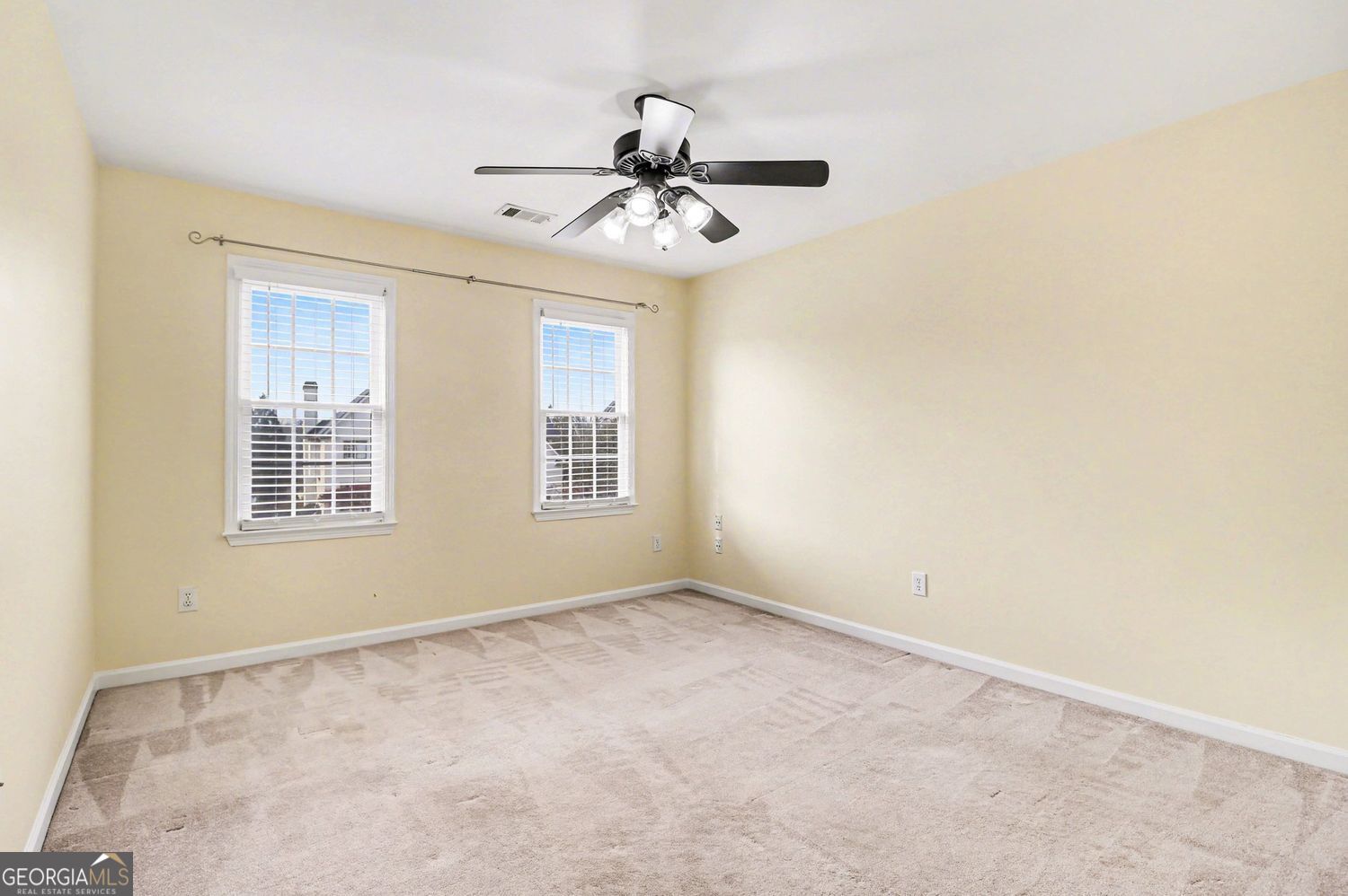 6895 Buckingham Circle Property Photo 33