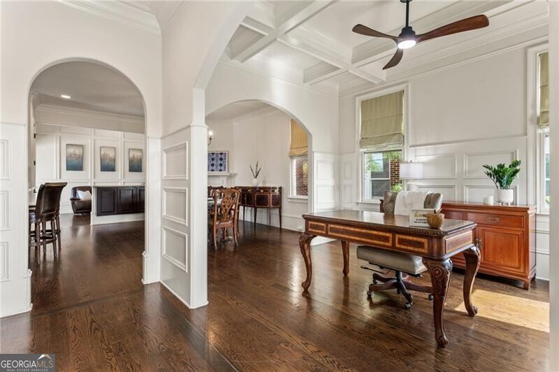 629 Boulevard Ne Property Photo 10