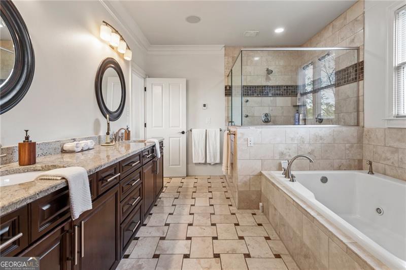 629 Boulevard Ne Property Photo 39
