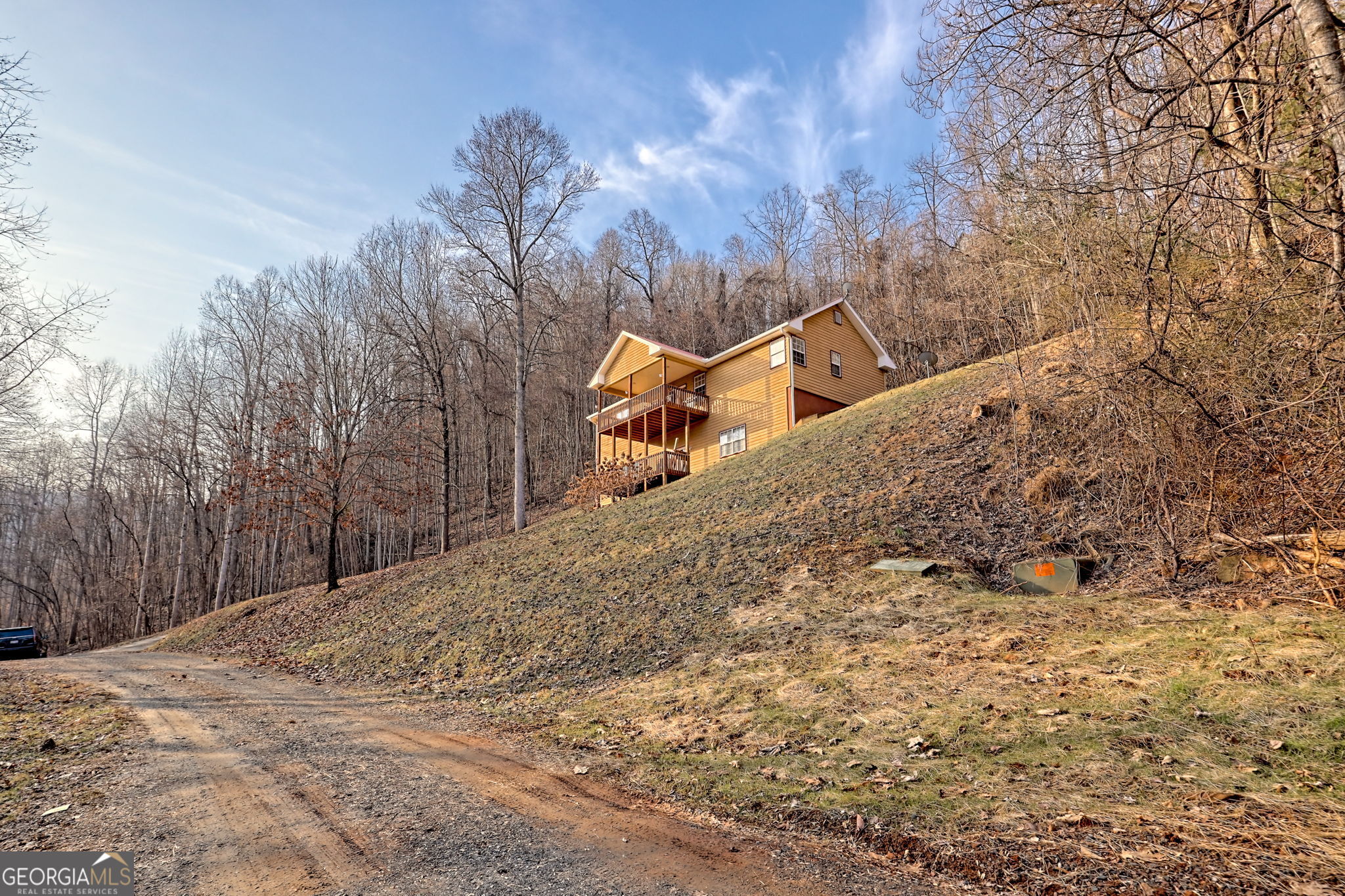 162 Eagles View Valley Property Photo 4