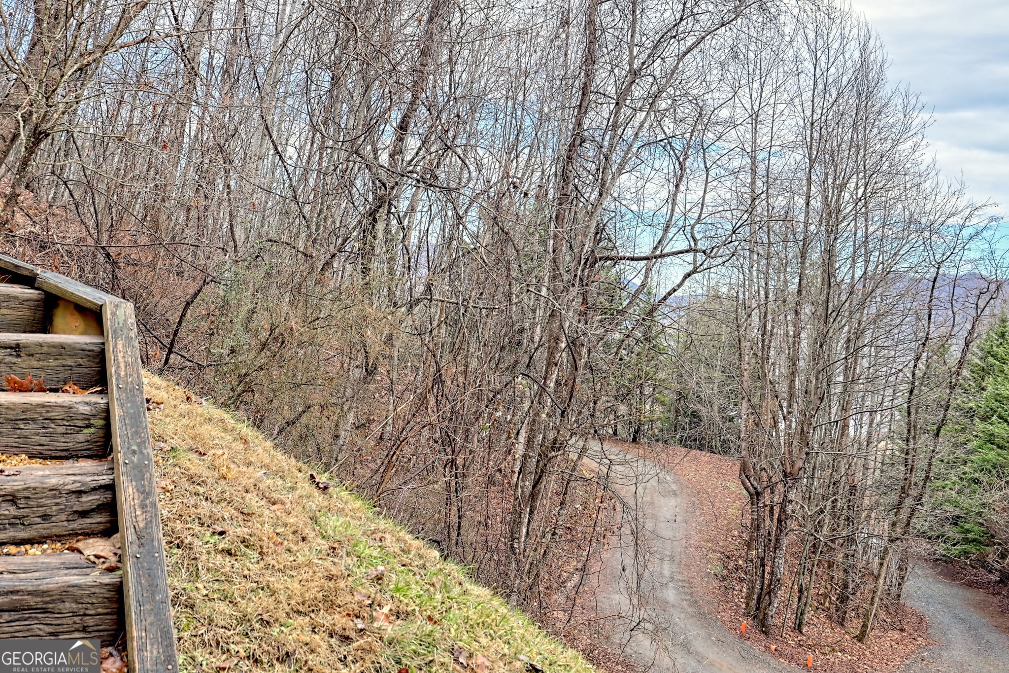 162 Eagles View Valley Property Photo 9