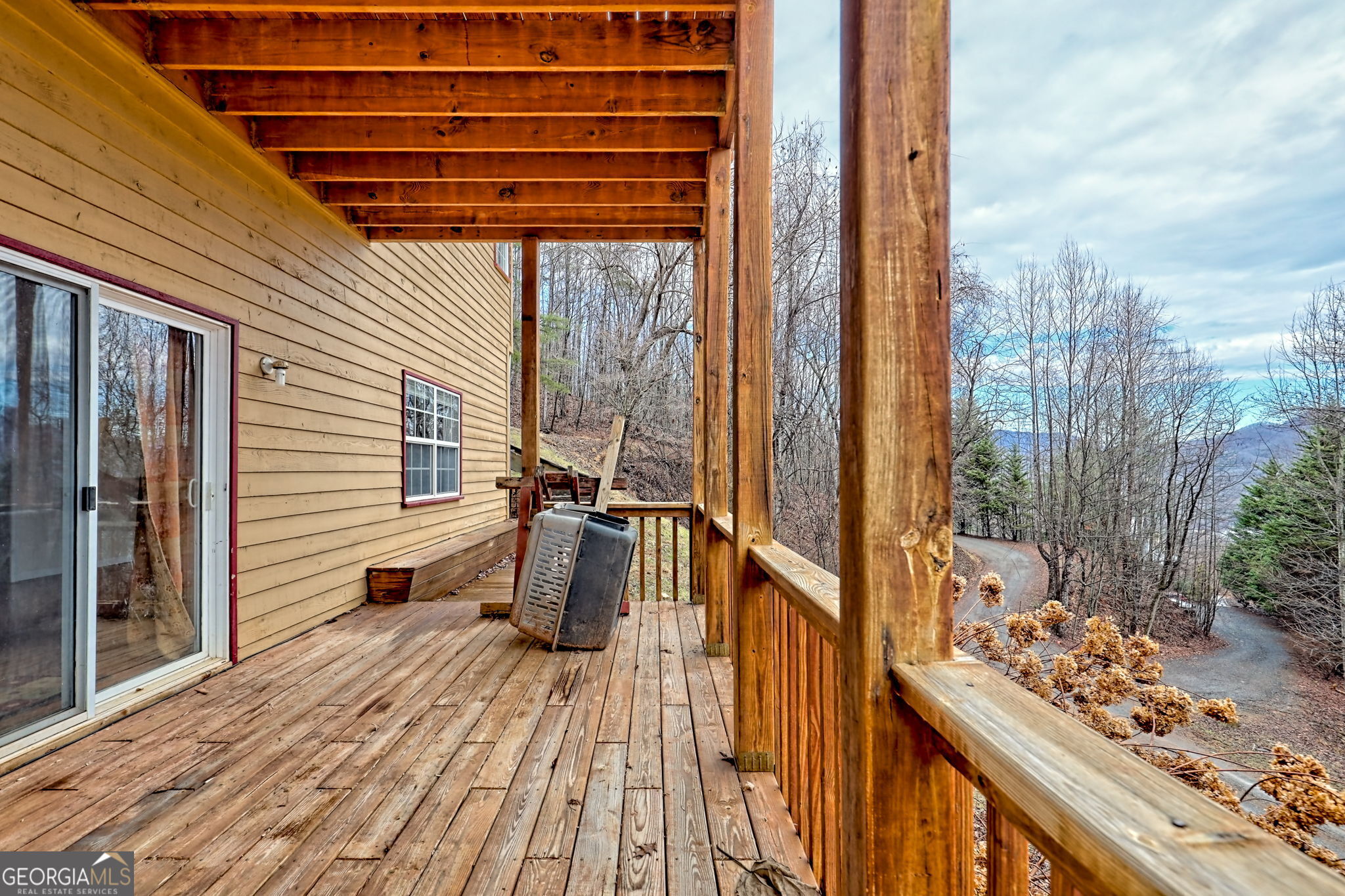 162 Eagles View Valley Property Photo 11