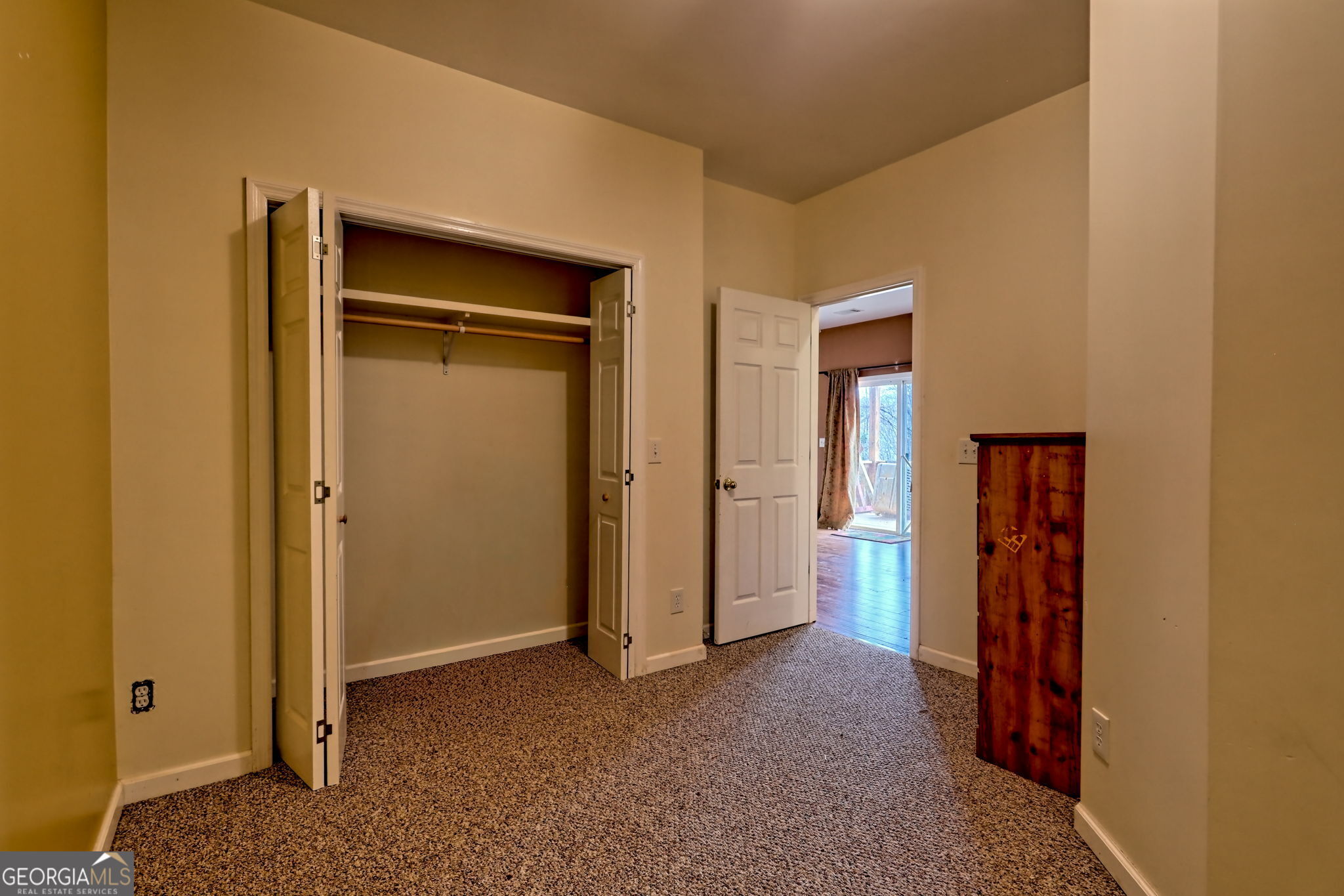 162 Eagles View Valley Property Photo 22