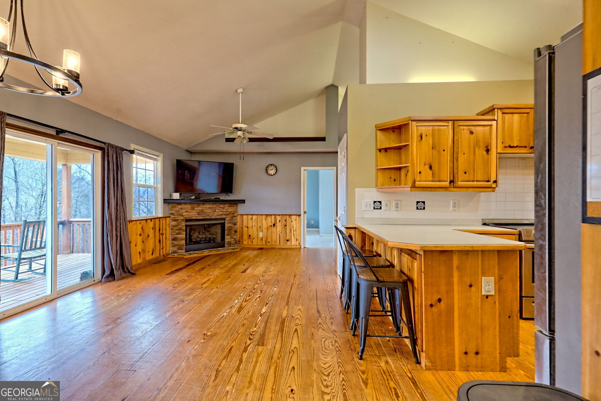 162 Eagles View Valley Property Photo 52