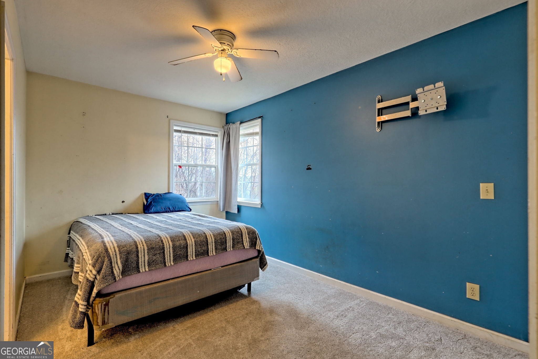 162 Eagles View Valley Property Photo 59