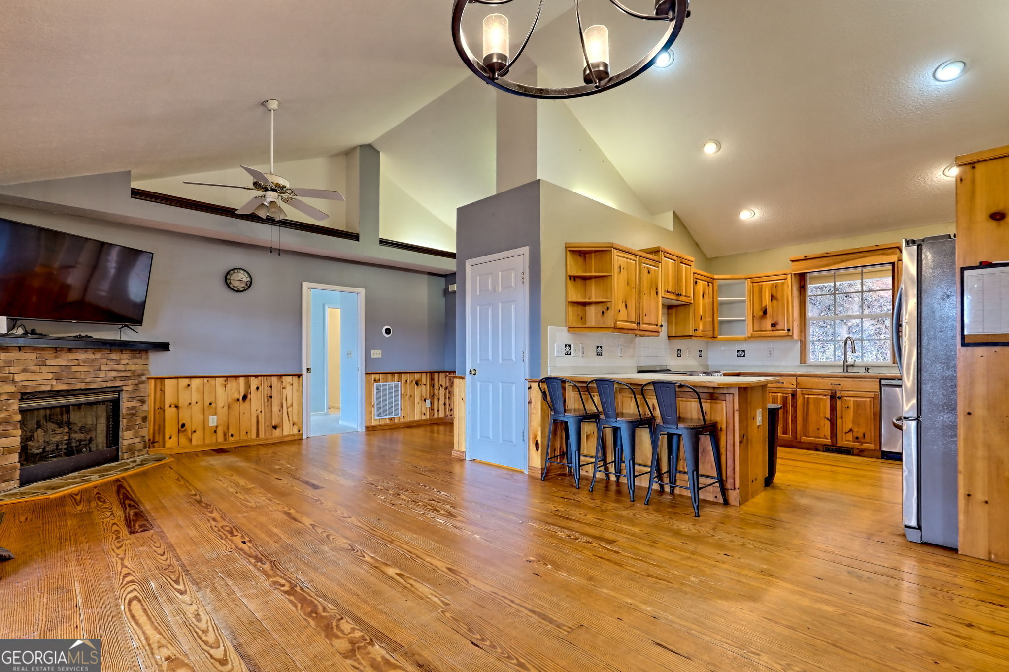 162 Eagles View Valley Property Photo 67
