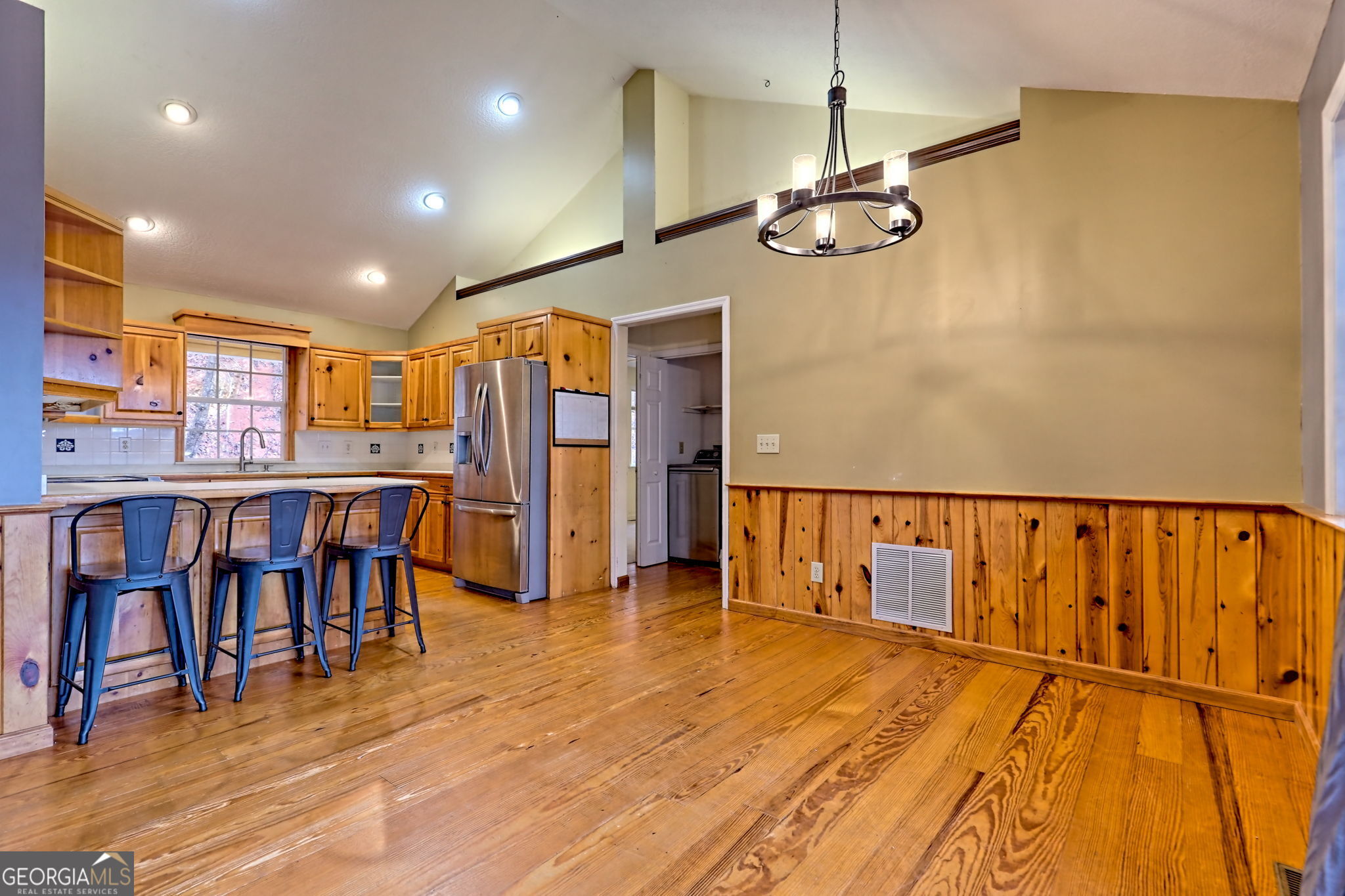 162 Eagles View Valley Property Photo 68