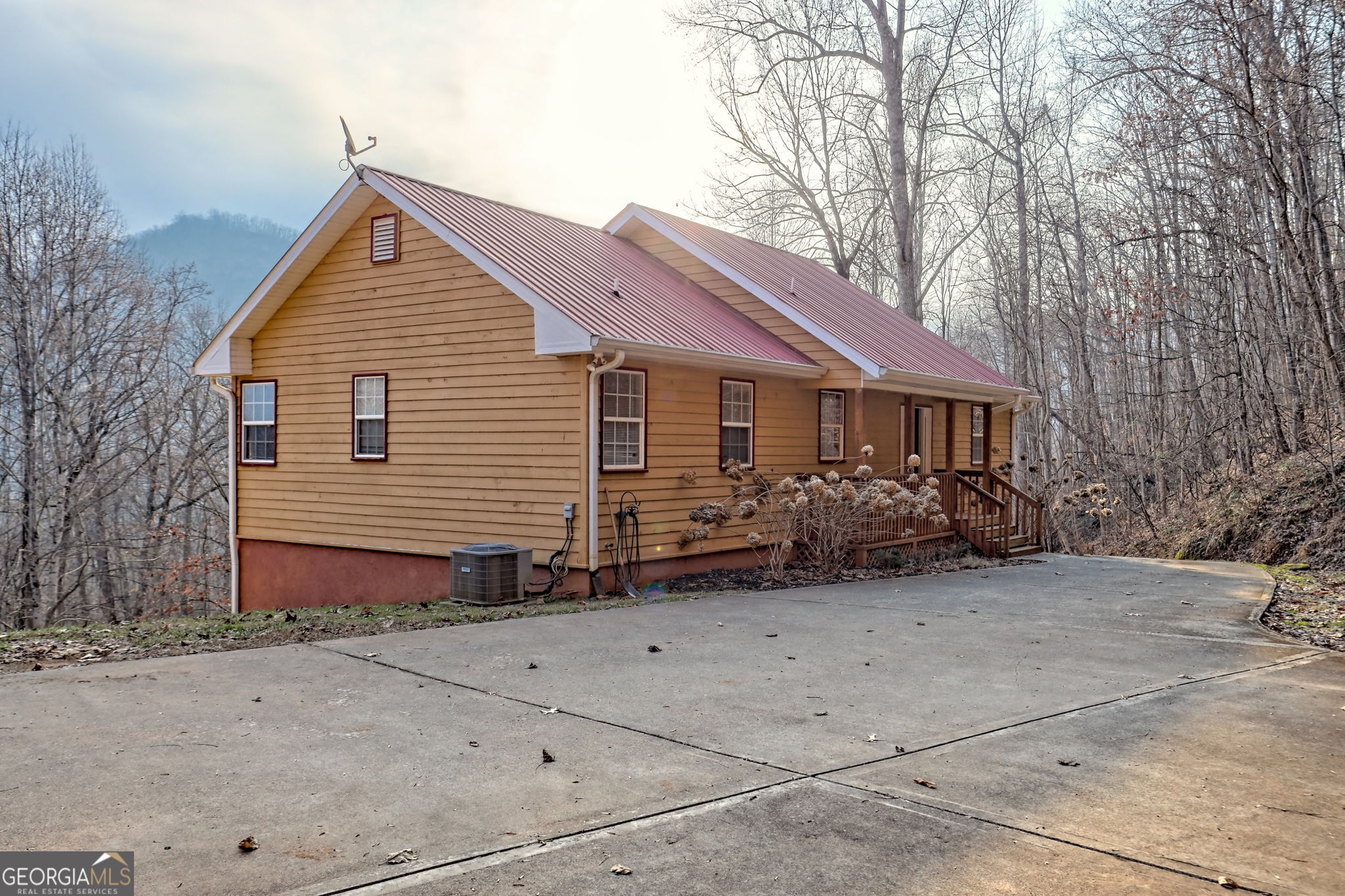 162 Eagles View Valley Property Photo 76