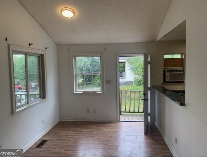 2230 Houston Avenue Property Photo 3