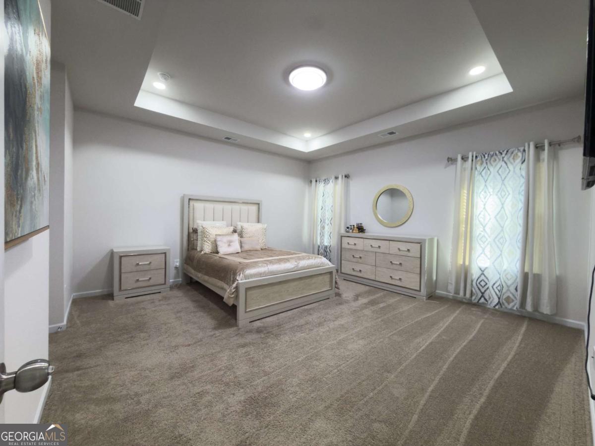 2115 Ravencliff Drive Property Photo 10