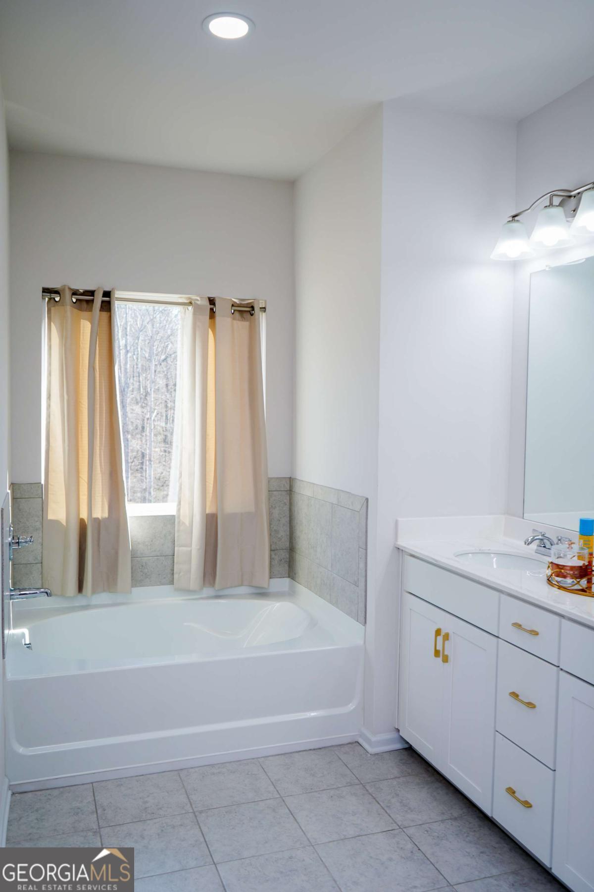 2115 Ravencliff Drive Property Photo 17