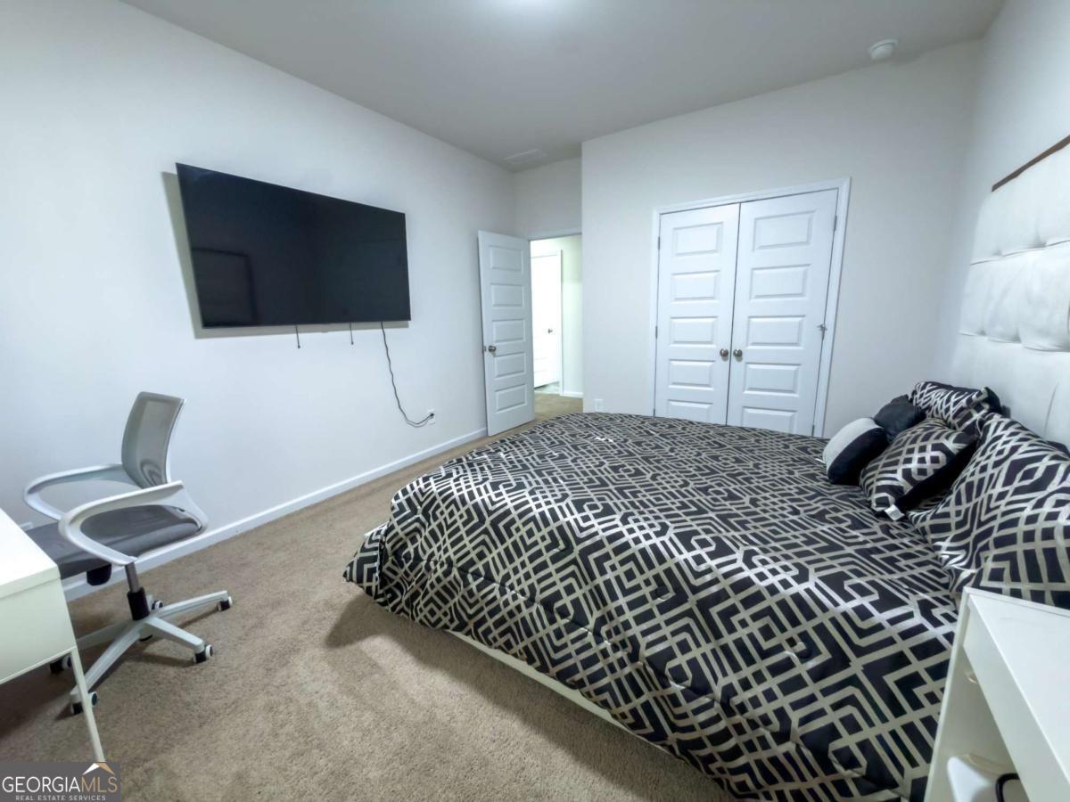 2115 Ravencliff Drive Property Photo 32