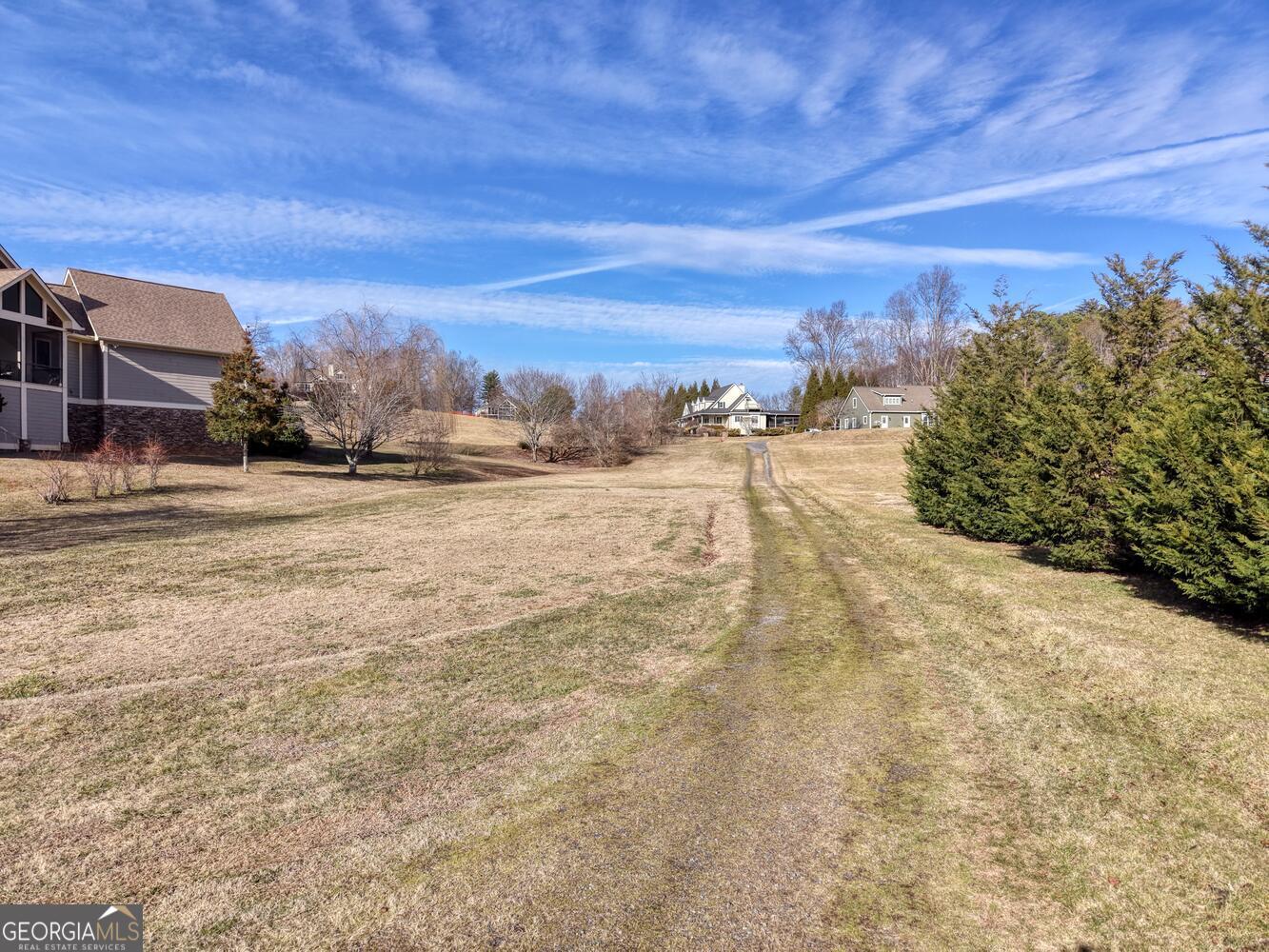41 Hidden Fields Road Property Photo 6