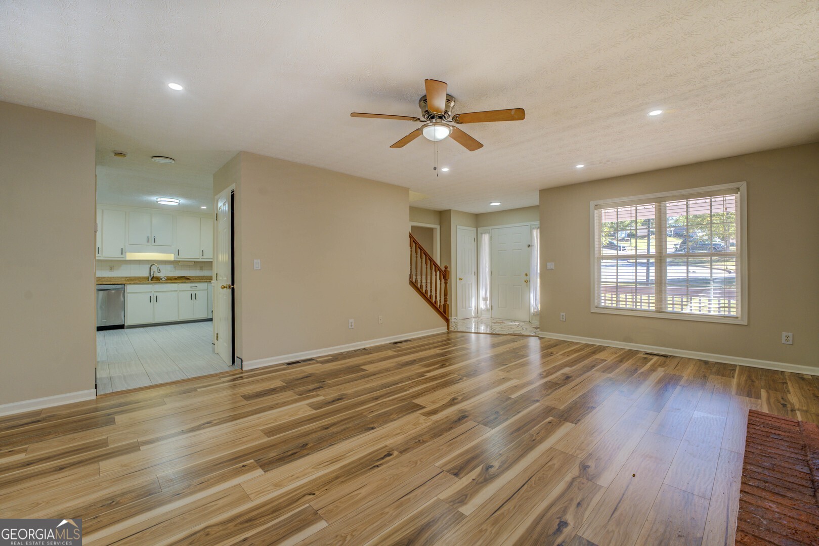 2436 Green Hollow Court Property Photo 12
