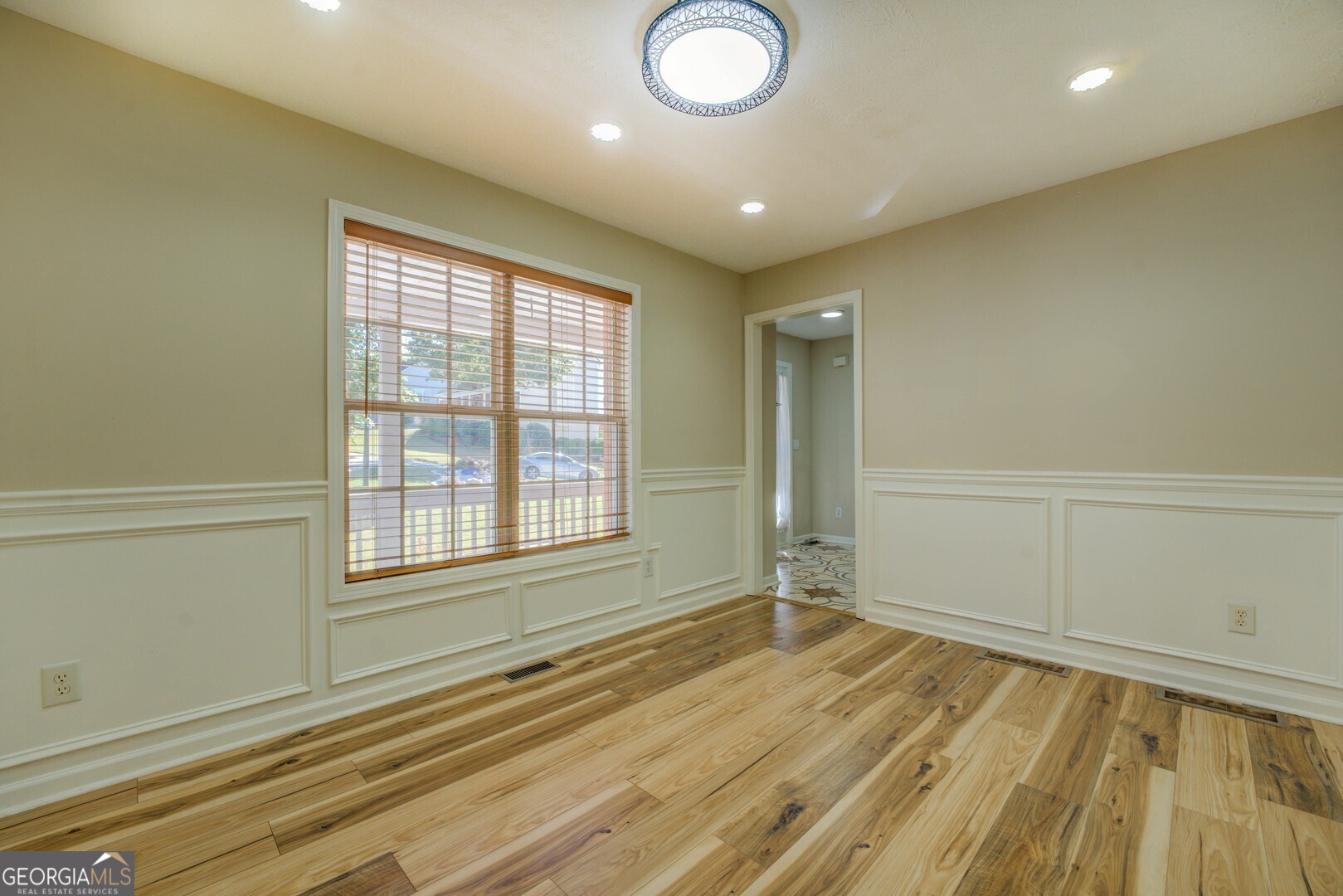 2436 Green Hollow Court Property Photo 13