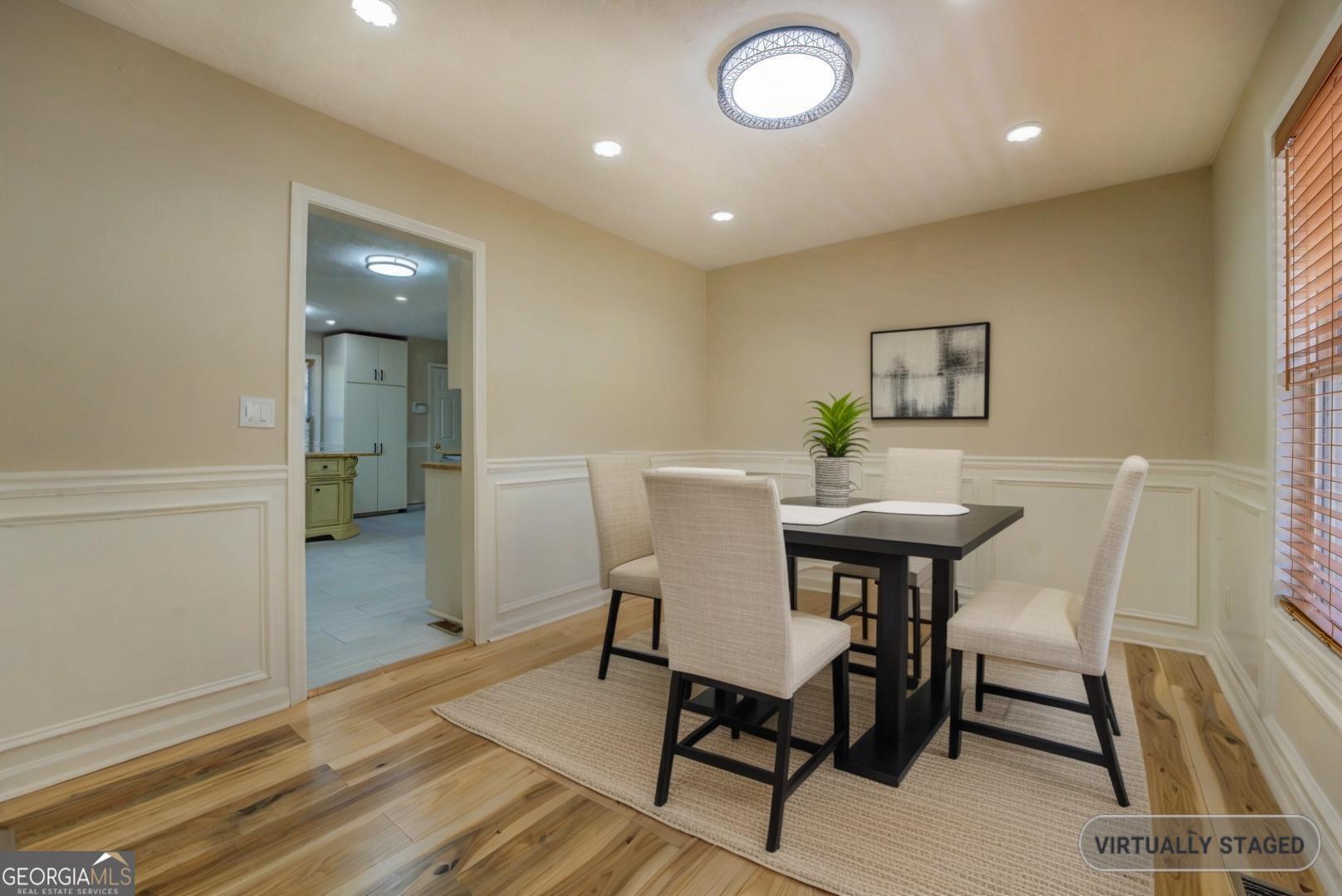 2436 Green Hollow Court Property Photo 14