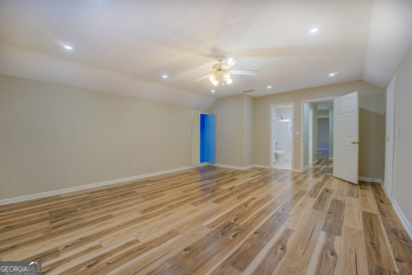 2436 Green Hollow Court Property Photo 37