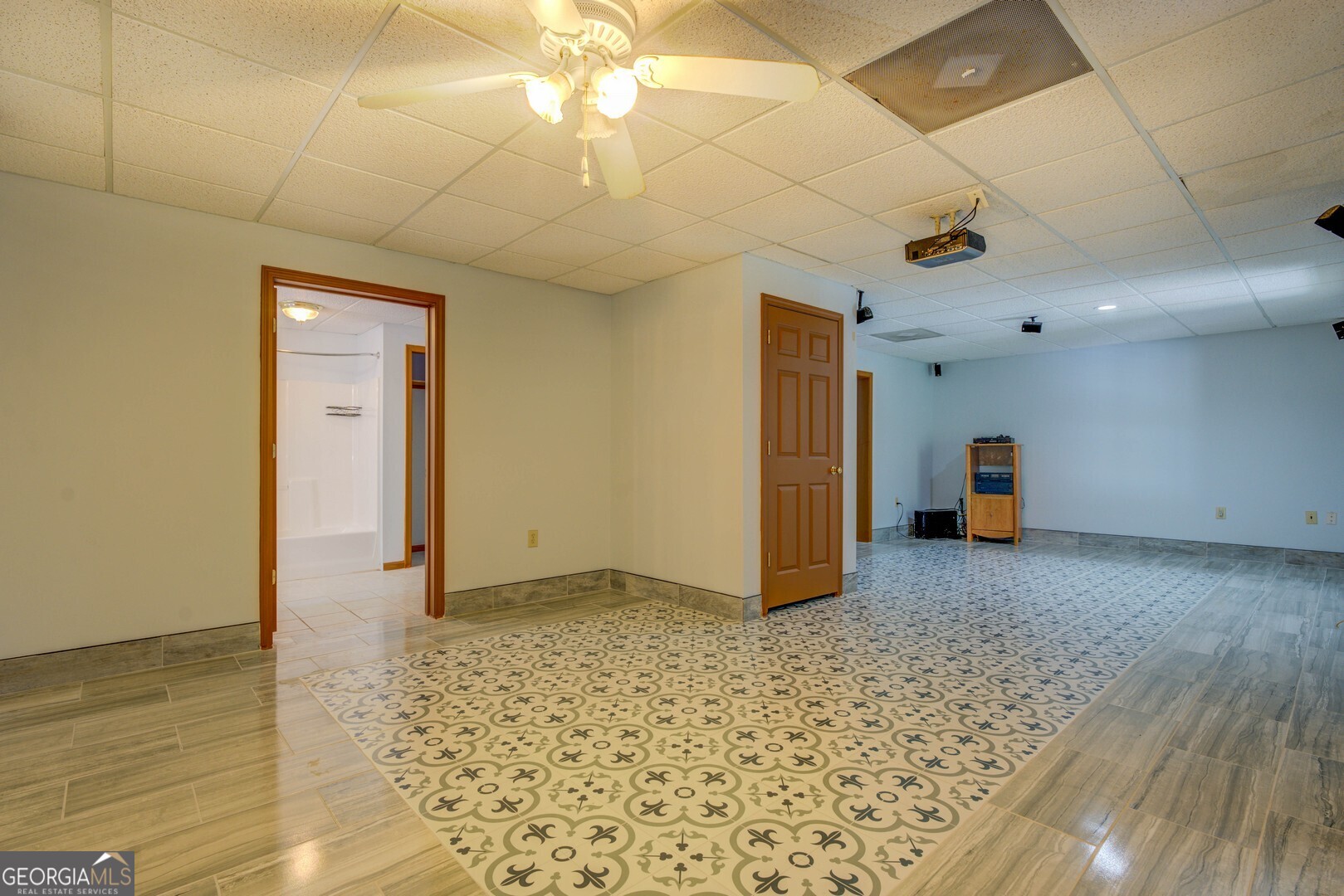 2436 Green Hollow Court Property Photo 45